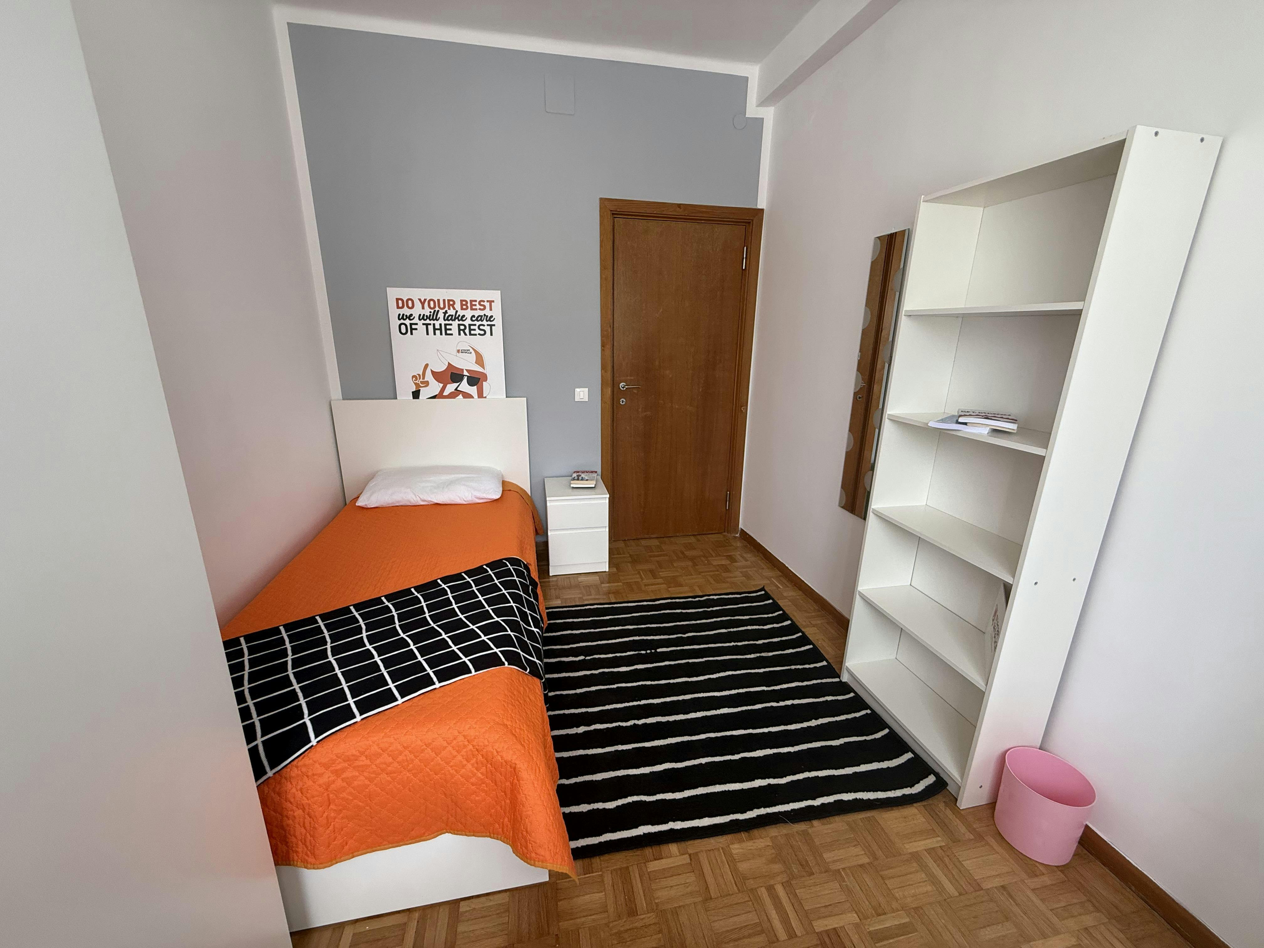 Private room in Via Francesco Paoli, Rovereto (1728694) room image 2