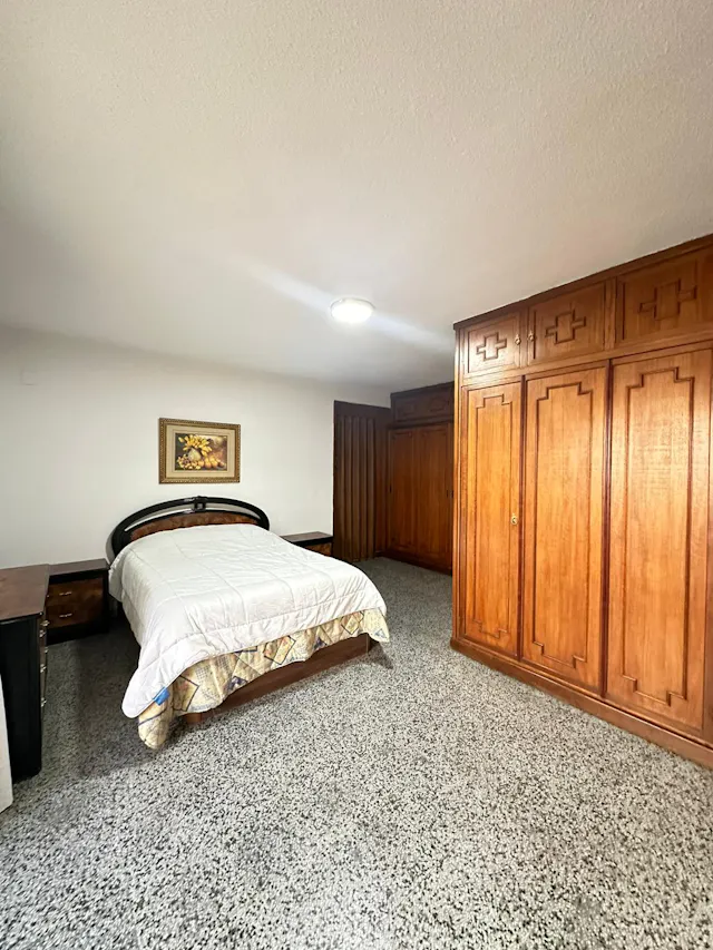 Private room in Carrer de les Illes Canàries, Valencia (1728741) room image 2