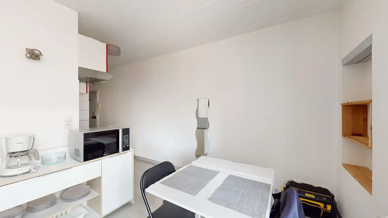 1-Bedroom Apartment in Rue Cornet, Poitiers (1728766) ROOM 1