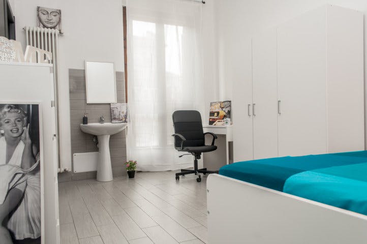 Private room in Via Romolo Gessi, Turin (1728791) ROOM