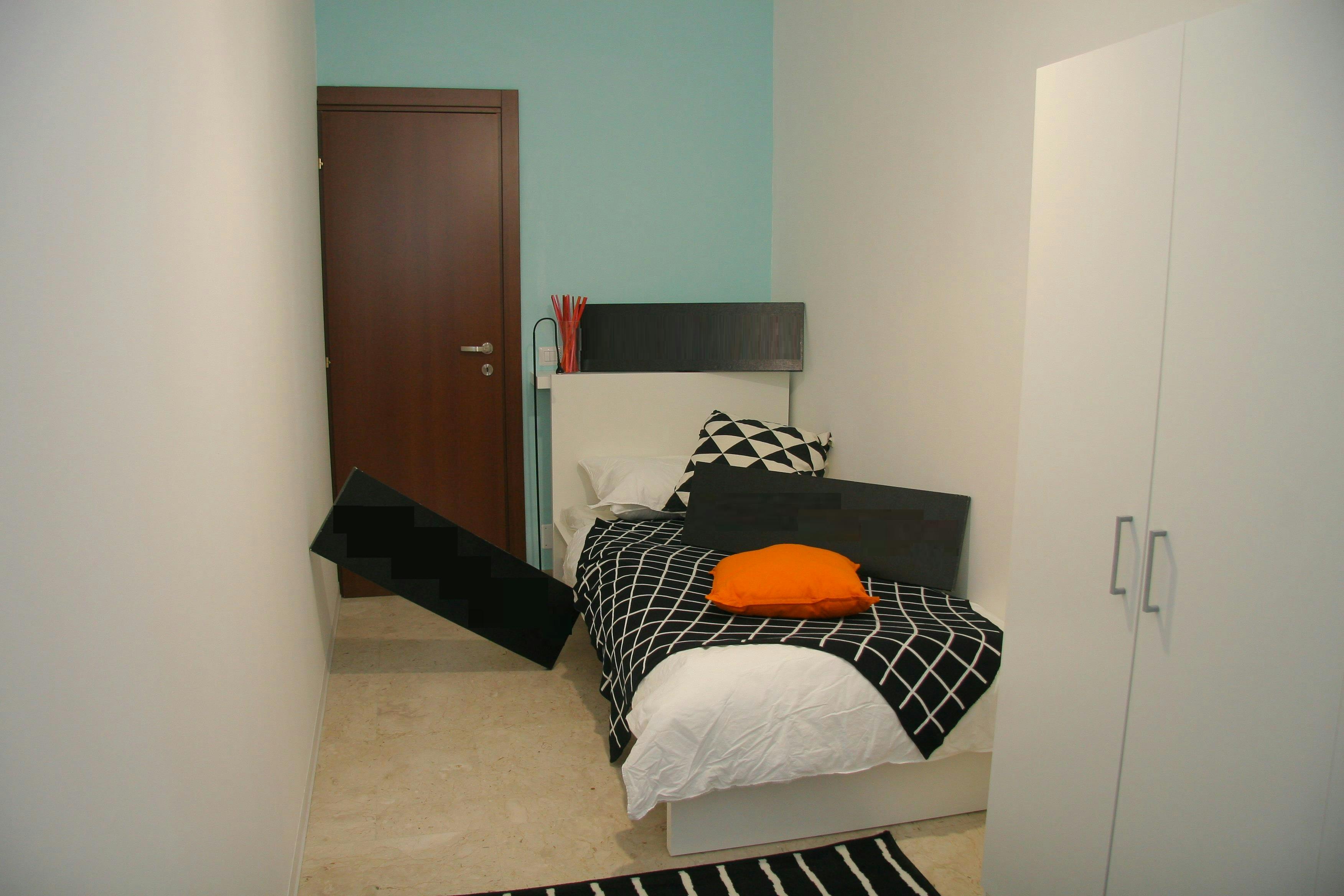 Private room in Corso Peschiera, Turin (1728801) room image 1