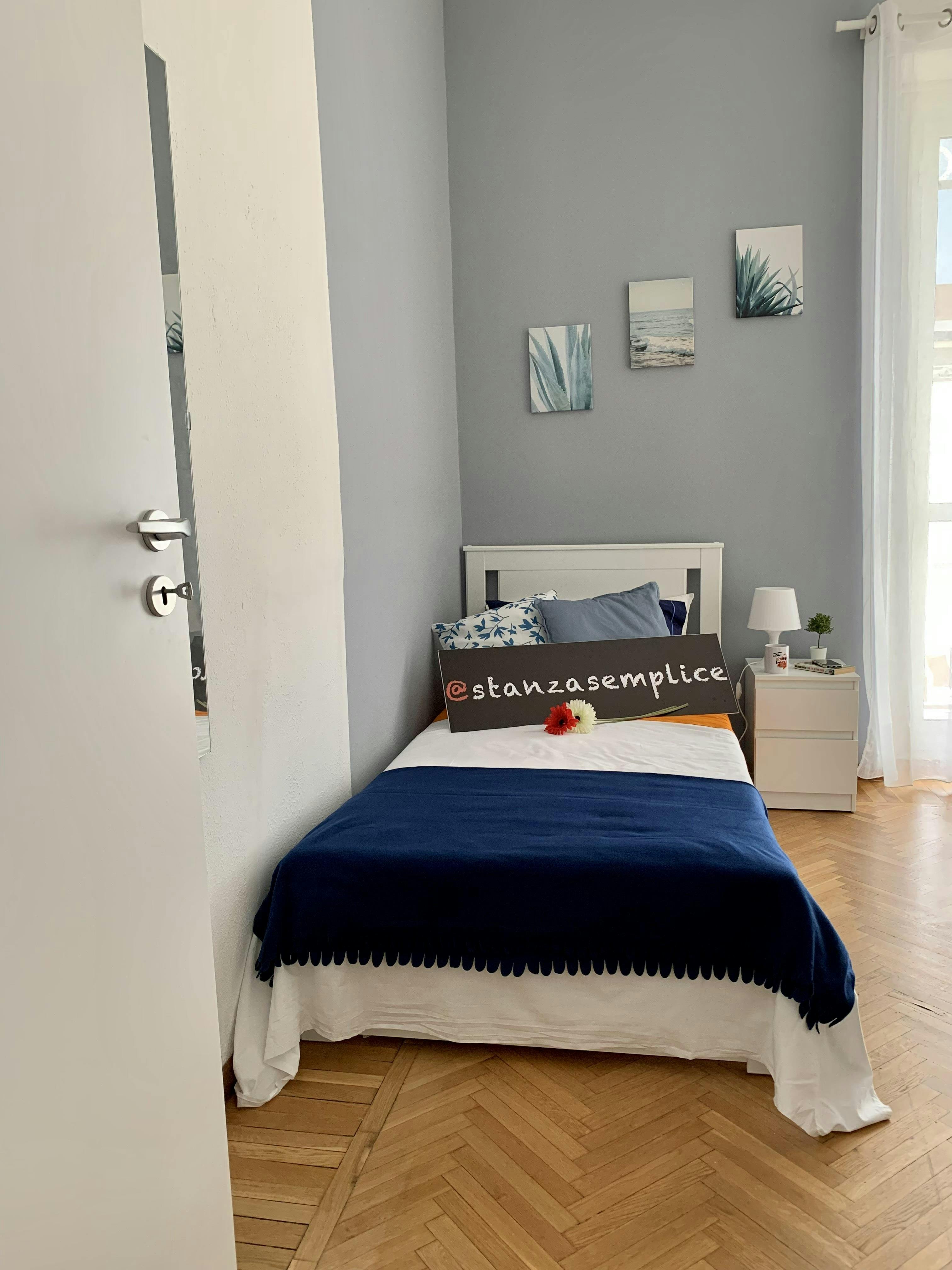 Private room in Via Caraglio, Turin (1728863) ROOM
