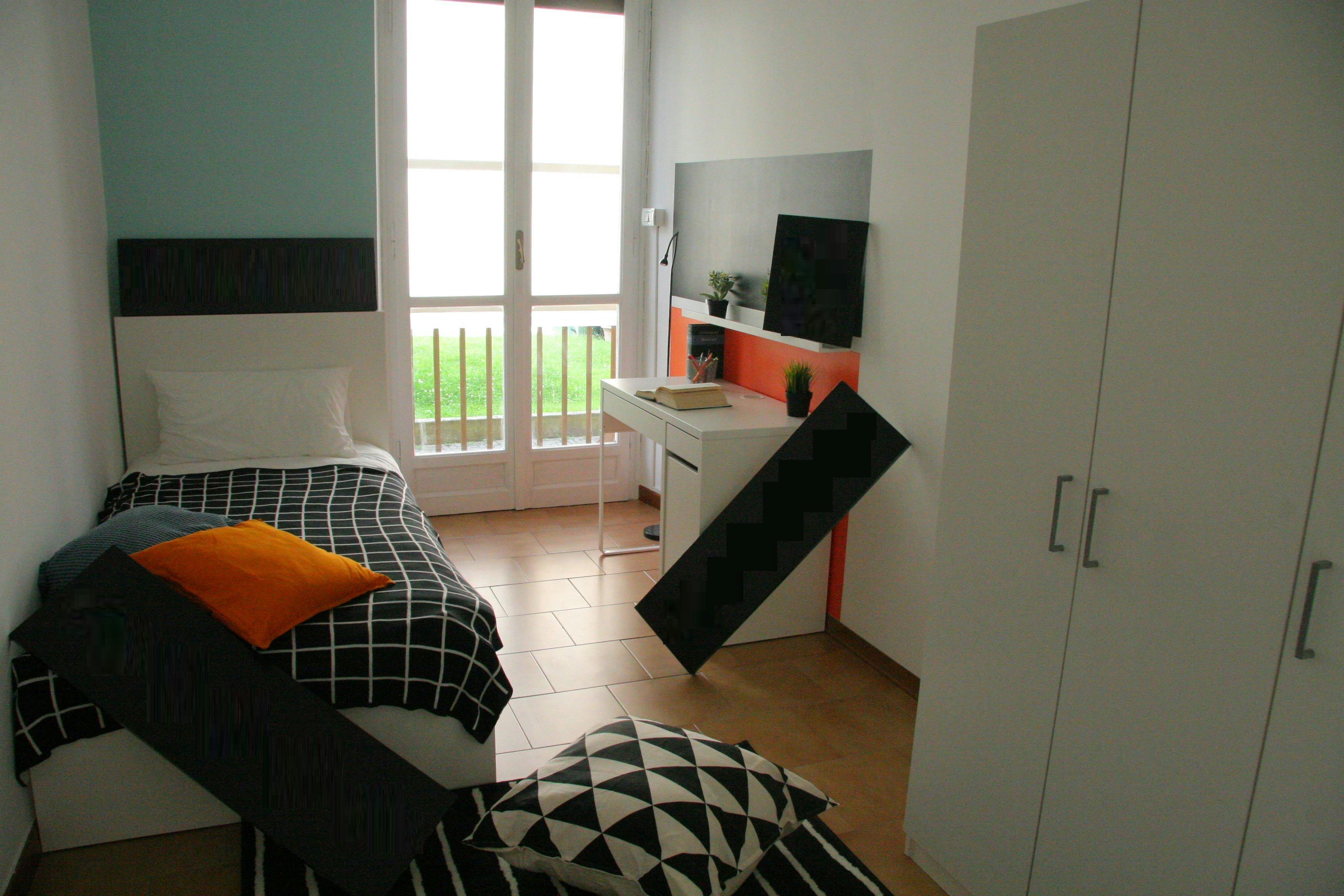 Private room in Via Pallanza, Turin (1728882) ROOM
