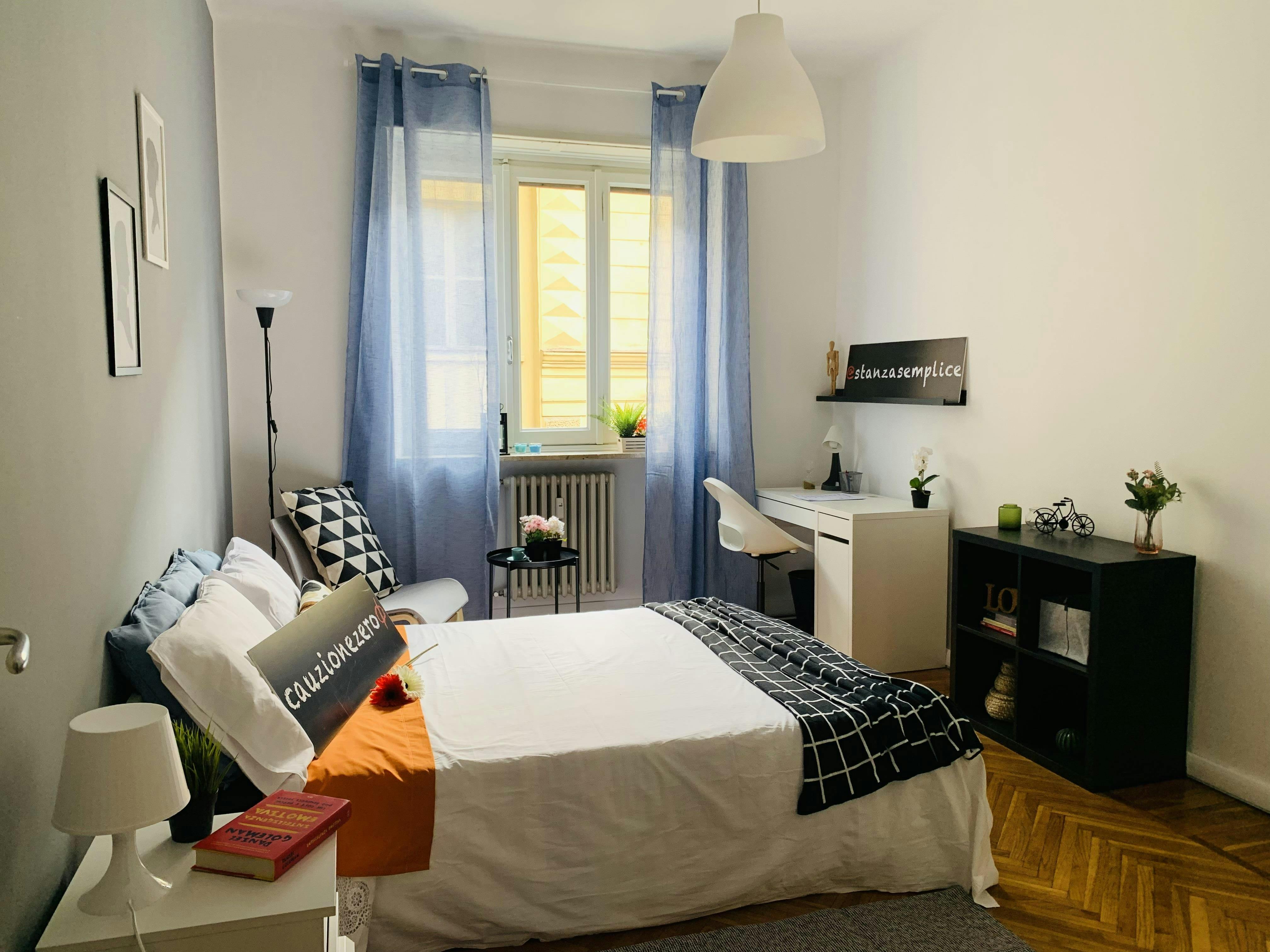 Private room in Via Sant'Agostino, Turin (1728903) room image 2