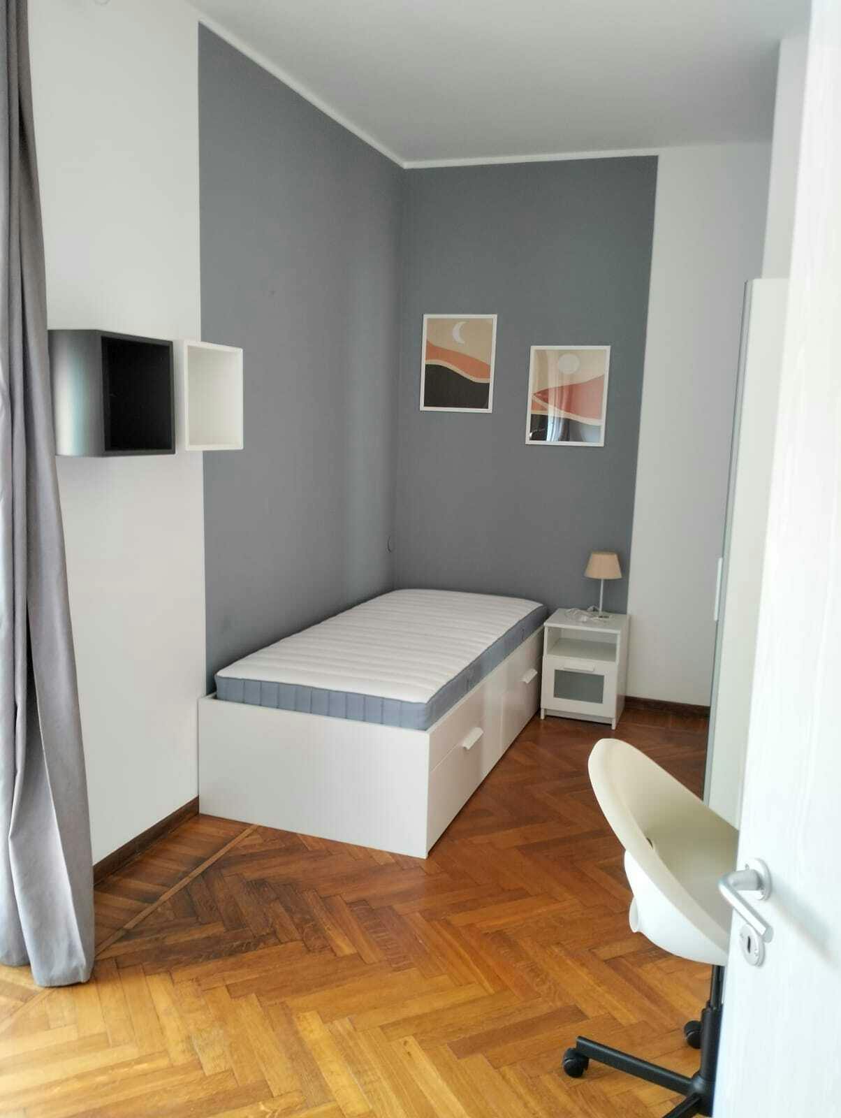 Private room in Via Giovanni Carlo Cavalli, Turin (1728937) room image 1