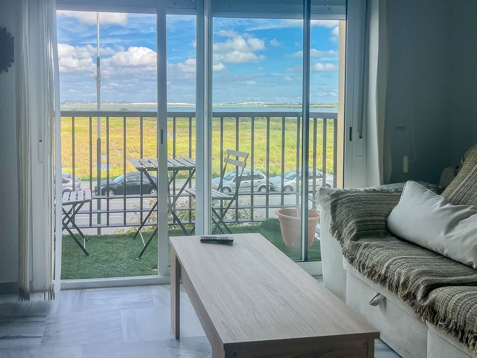 Квартира сдается в аренду за 980 € в месяц в San Fernando, Avenida Ronda del Estero