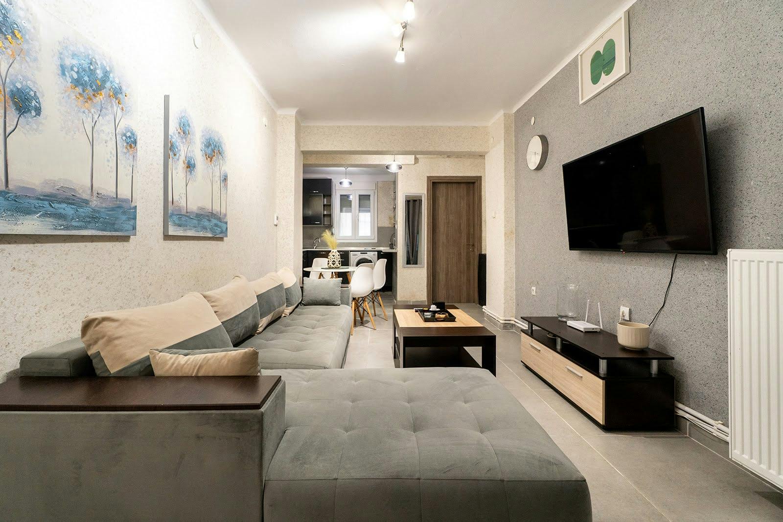 Wohnung zu mieten für 880 € pro Monat in Thessaloníki, Leoforos Vasilissis Olgas