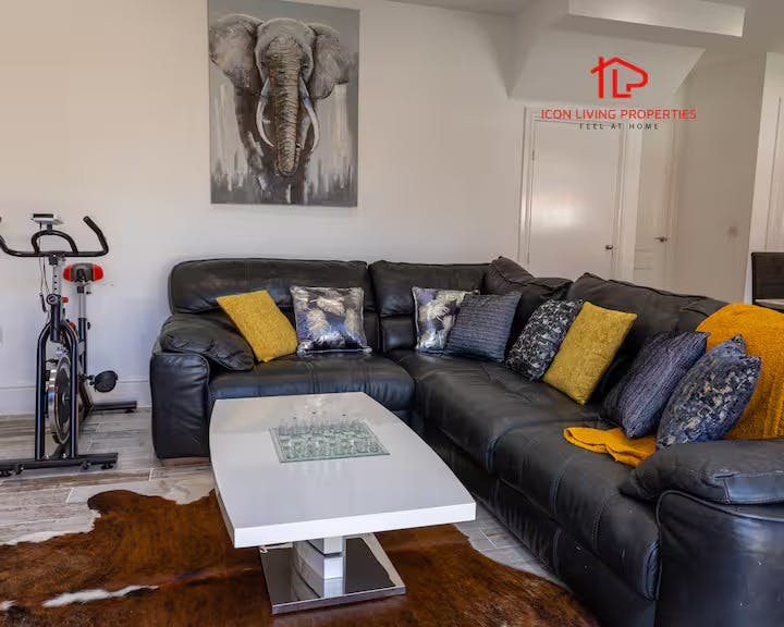 Casa en alquiler por 10.814 GBP al mes en Basildon, Dixon Road