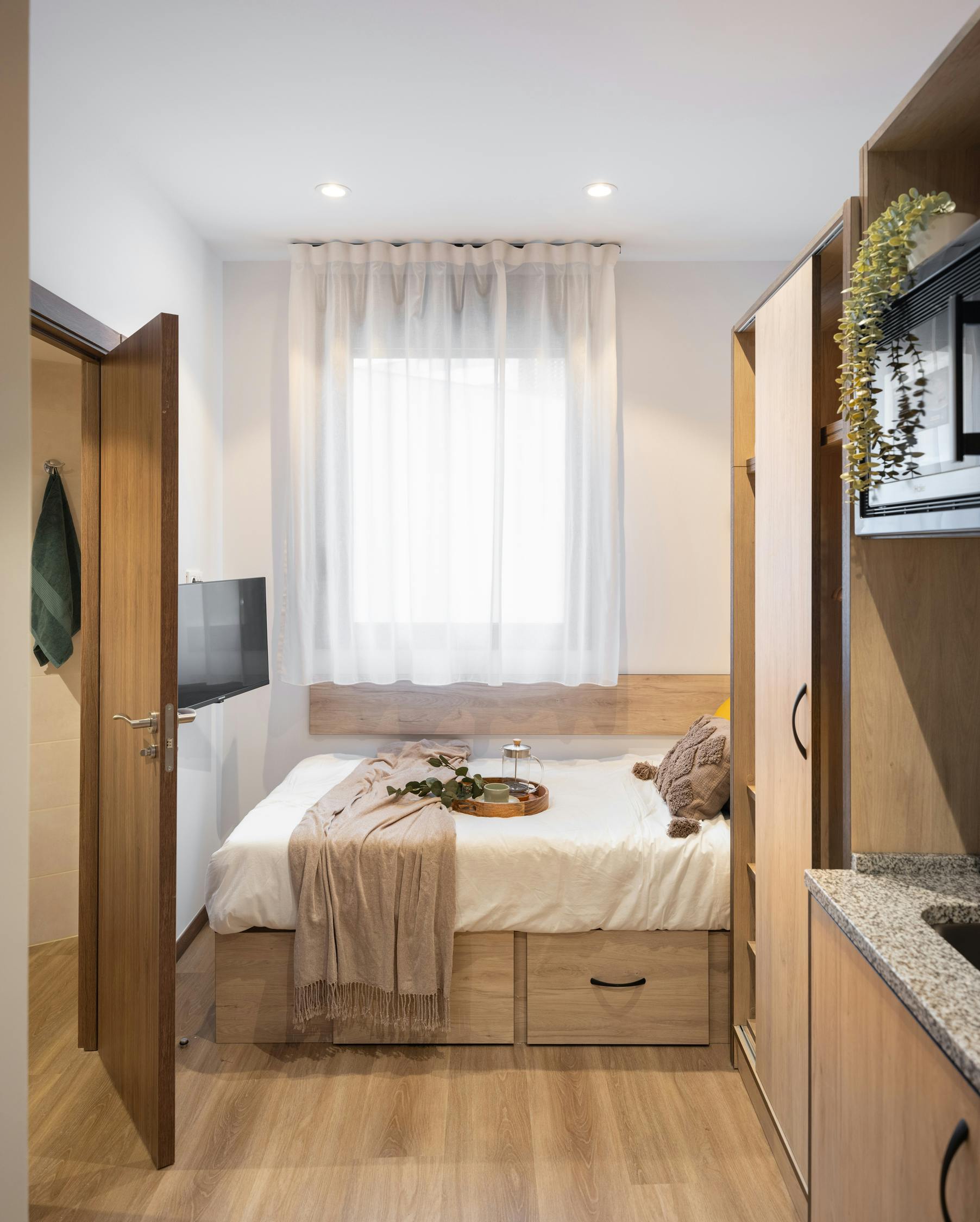 Travessera de Collblanc, L'Hospitalet de Llobregat preview