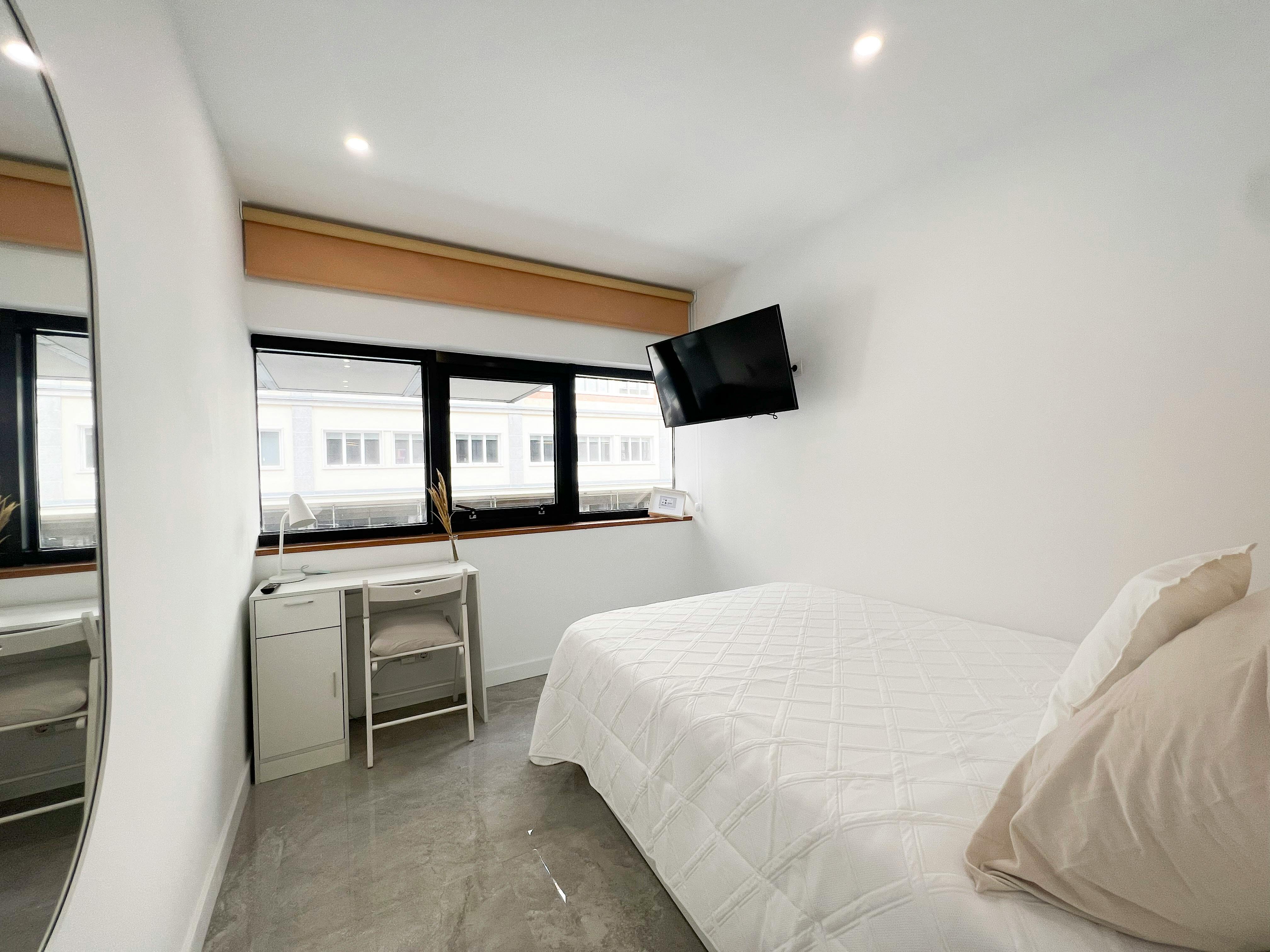 Calle de Jacometrezo, Madrid preview
