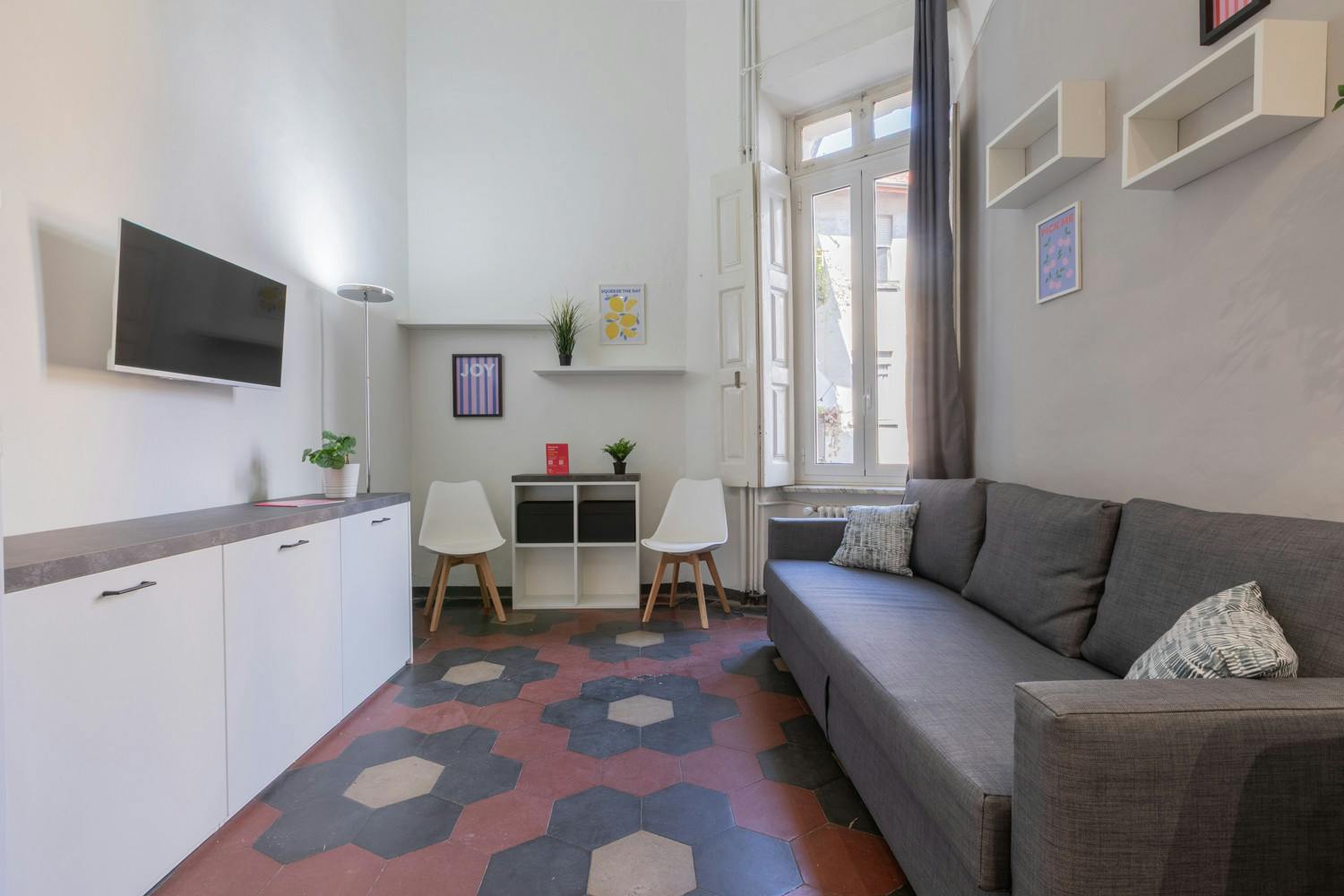 1-Bedroom Apartment in Via Conte Verde, Turin (1729156) room image 1