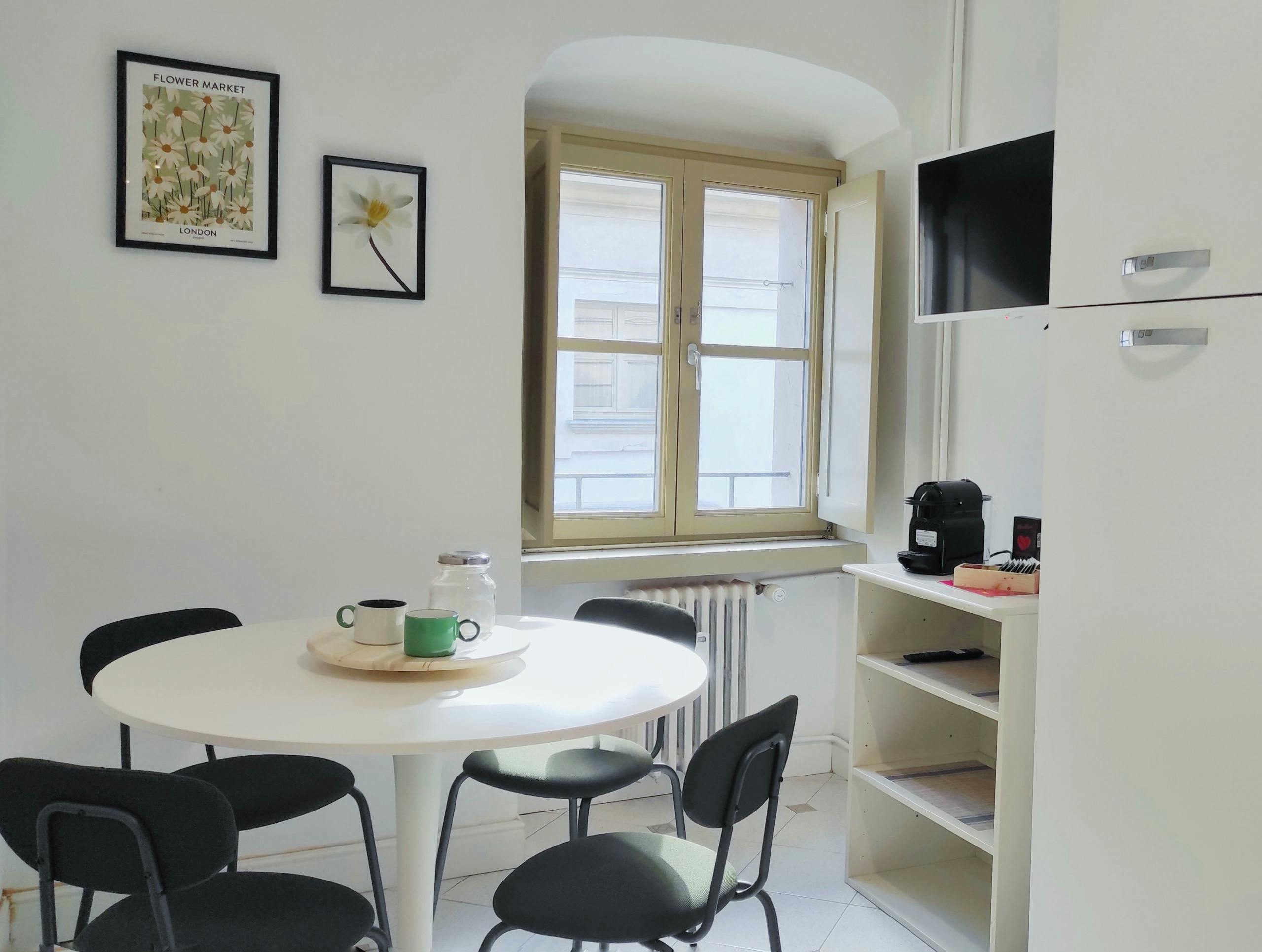 1-Bedroom Apartment in Via Conte Verde, Turin (1729157) room image 2