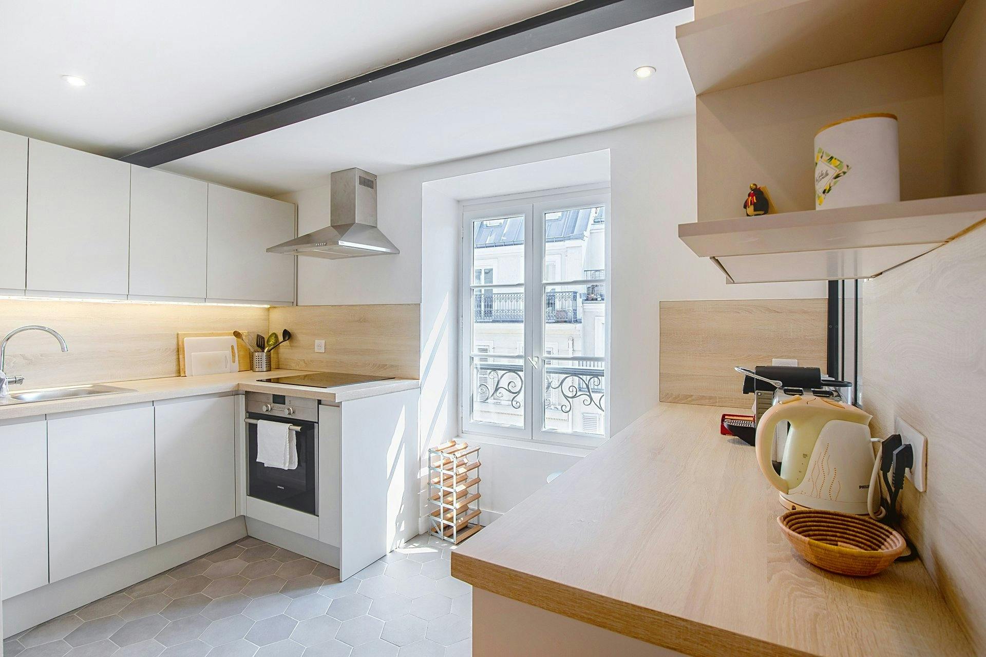 1-Bedroom Apartment in Rue du Sommerard, Paris (1729176) ROOM 2
