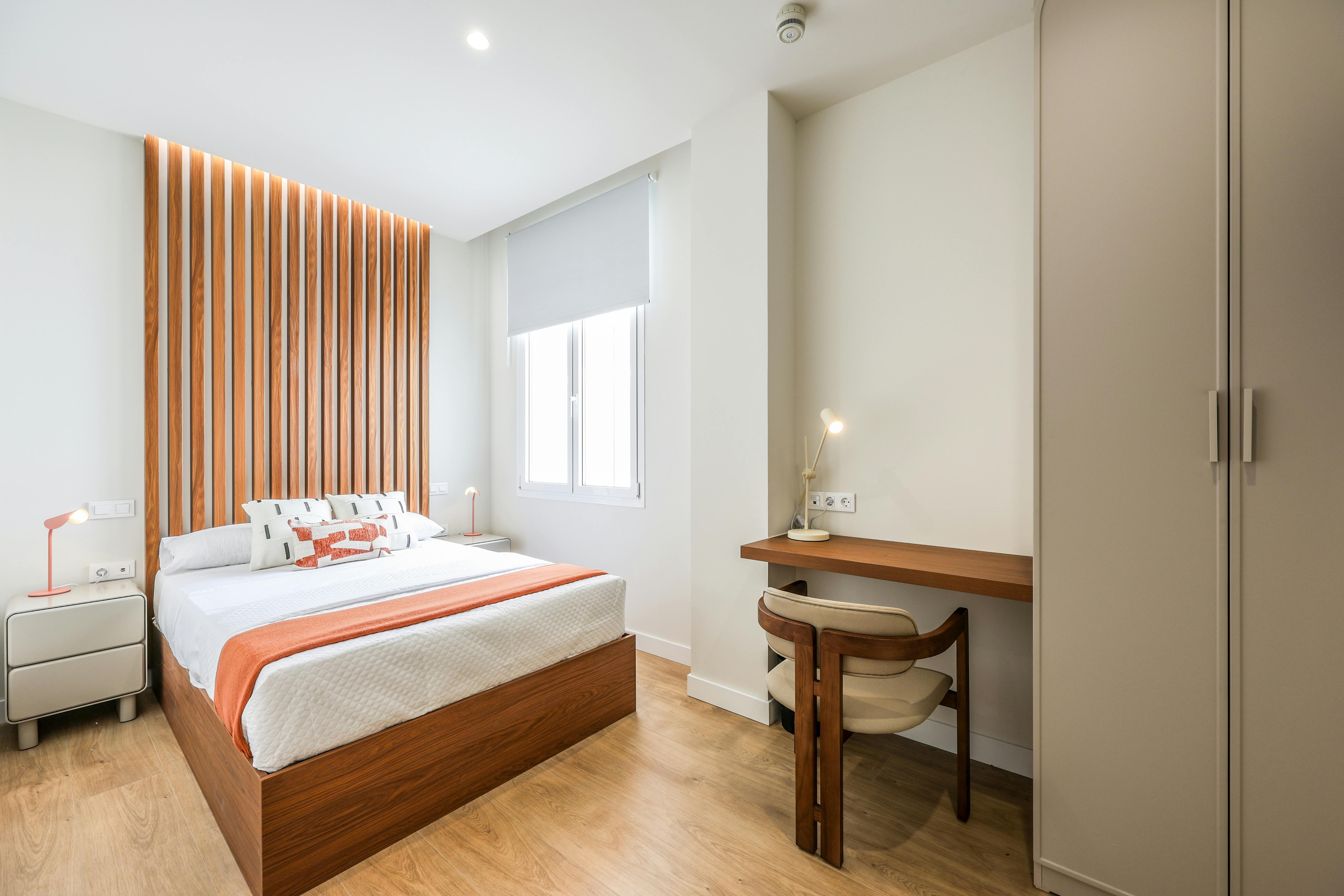 Private room in Avenida del Llano Castellano, Madrid (1729189) room image 1