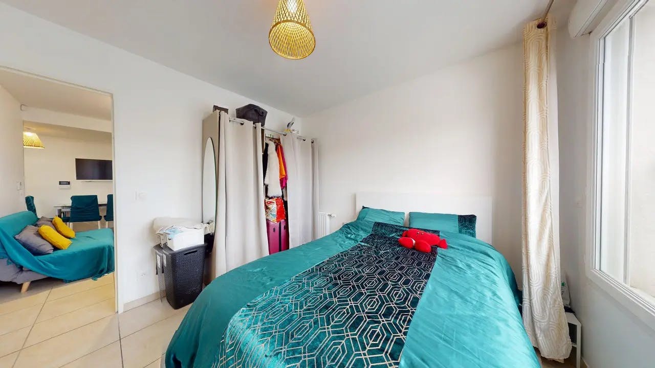2-Bedroom Apartment in Rue du Professeur Roux, Vénissieux (1729217) ROOM 4