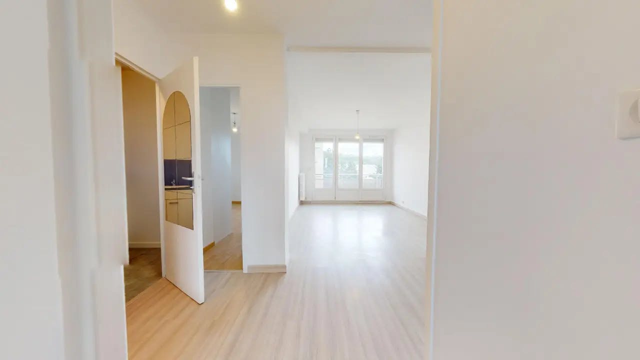2-Bedroom Apartment in Rue Marcel Sembat, Saint-Étienne (1729218) ROOM 1
