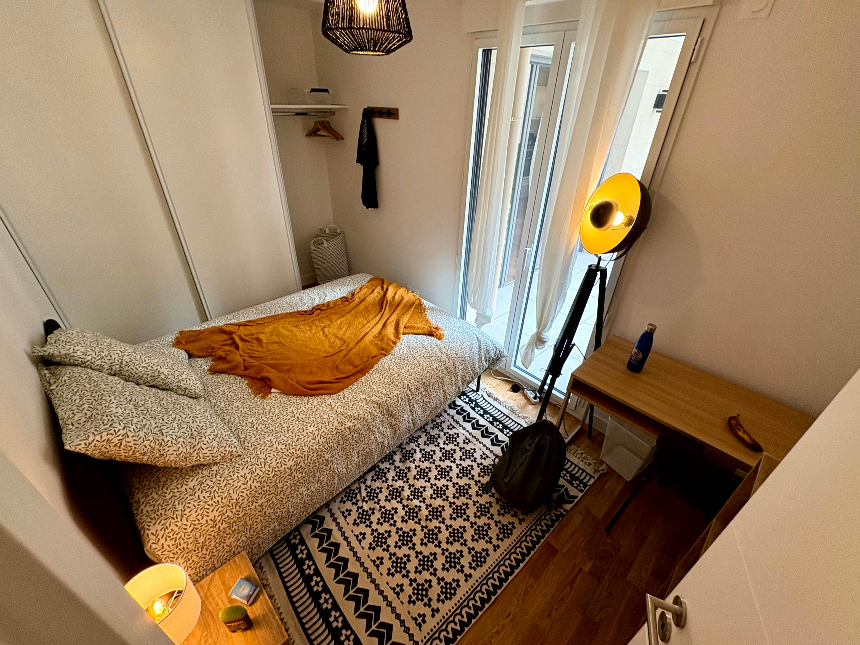 Private room in Rue du Landy, Clichy (1729234) room image 1