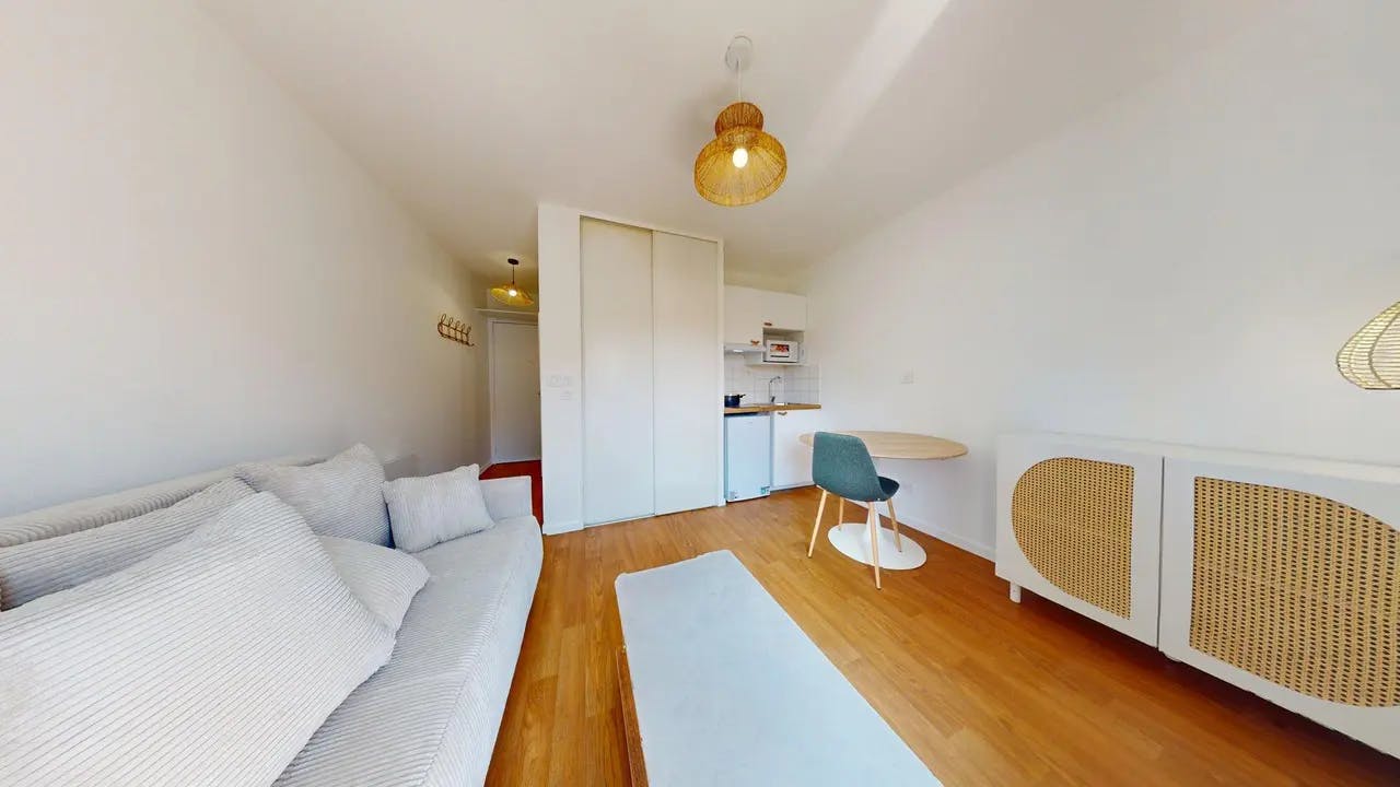 Etta att hyra för 595 € i månaden i Villeurbanne, Rue du Professeur Pierre Victor Galtier
