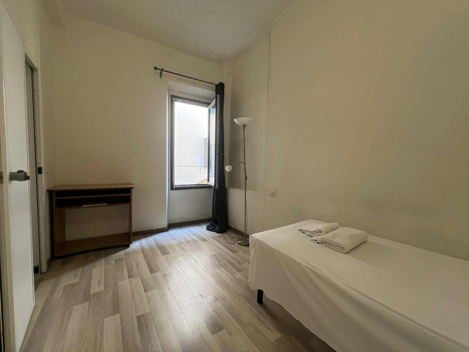 Via Panzani, Florence preview
