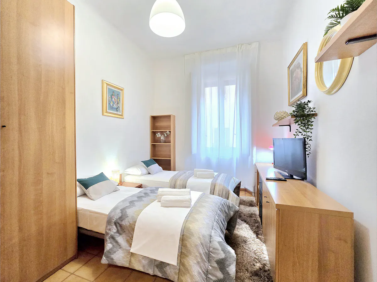 1-Bedroom Building in Via Privata della Braida, Milan (1729378) ROOM