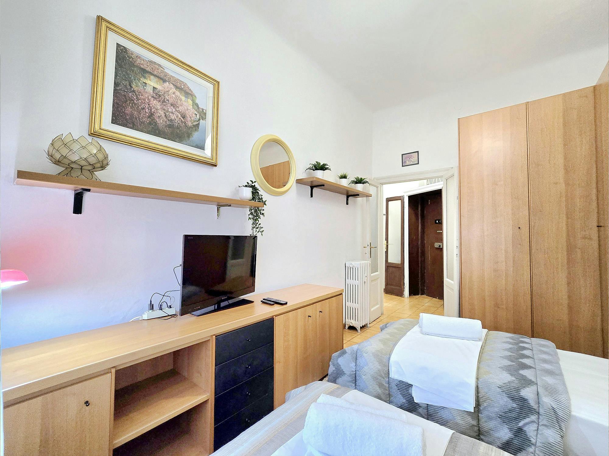 1-Bedroom Building in Via Privata della Braida, Milan (1729378) ROOM 3