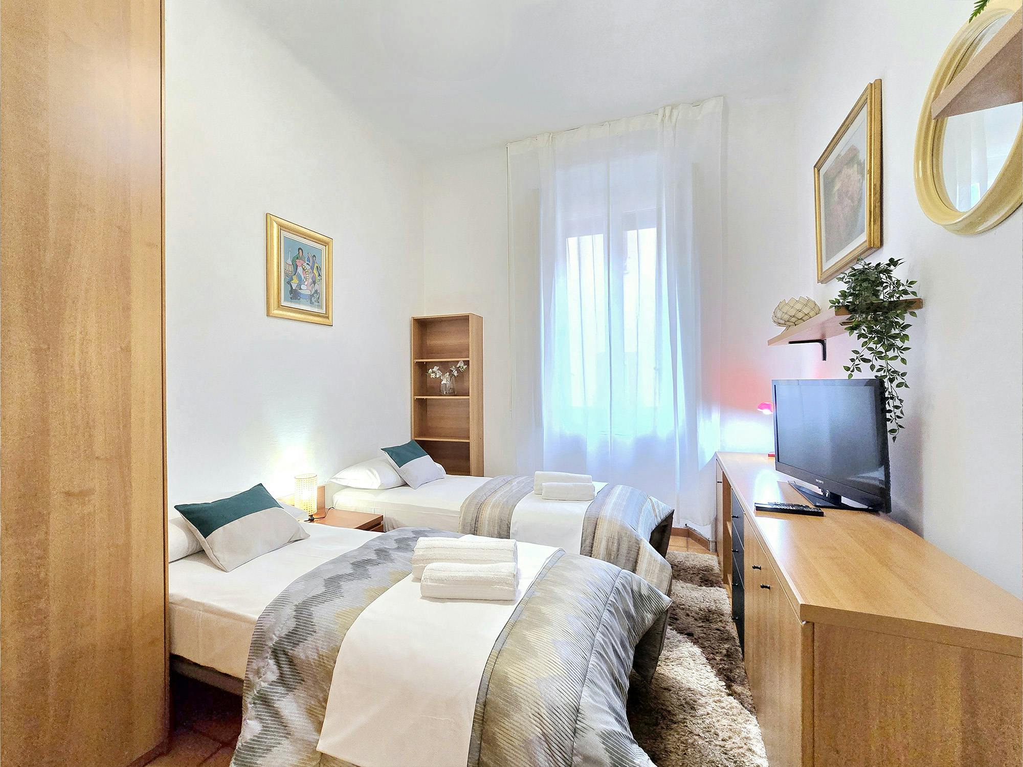 1-Bedroom Building in Via Privata della Braida, Milan (1729378) ROOM 2