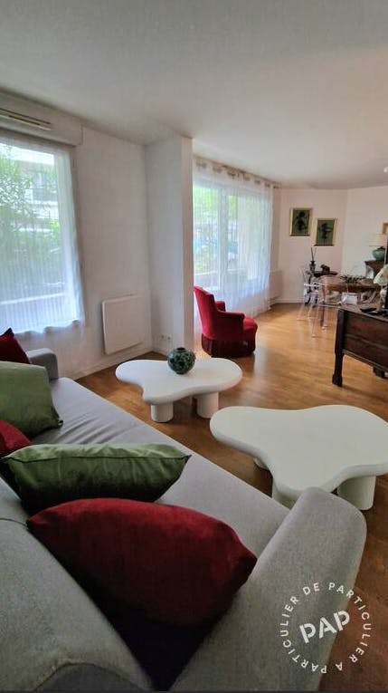 3-Bedroom Apartment in Rue Ledru Rollin, Suresnes (1729461) ROOM