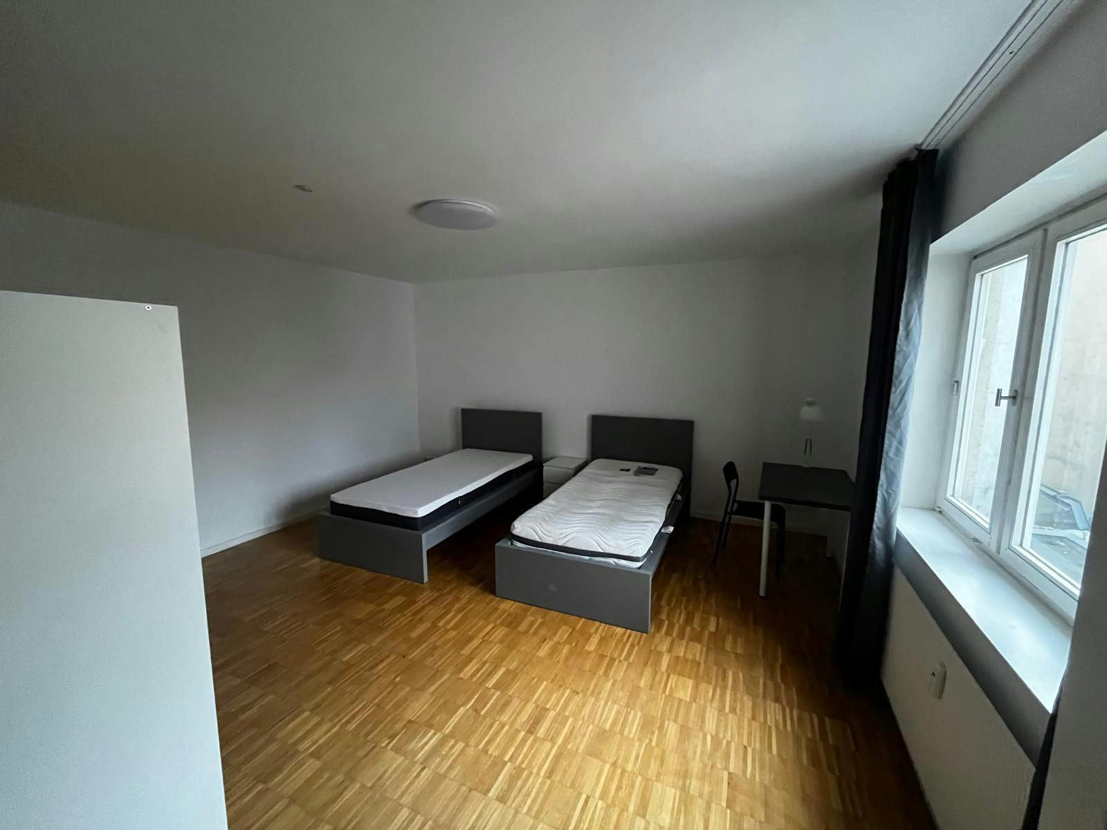 Shared room in Leibnizstraße, Berlin (1729484) room image 1