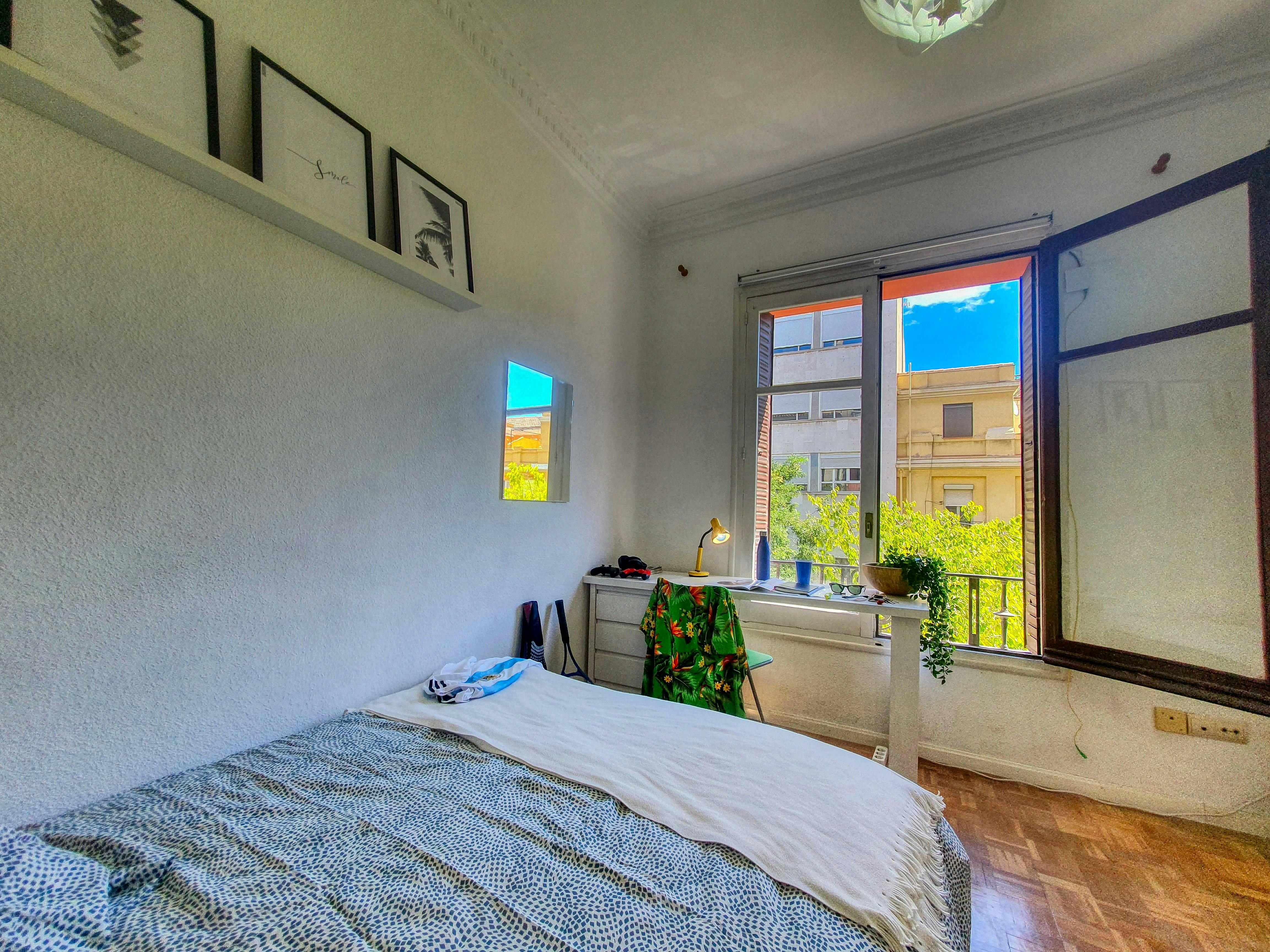 Calle de Vallehermoso, Madrid preview