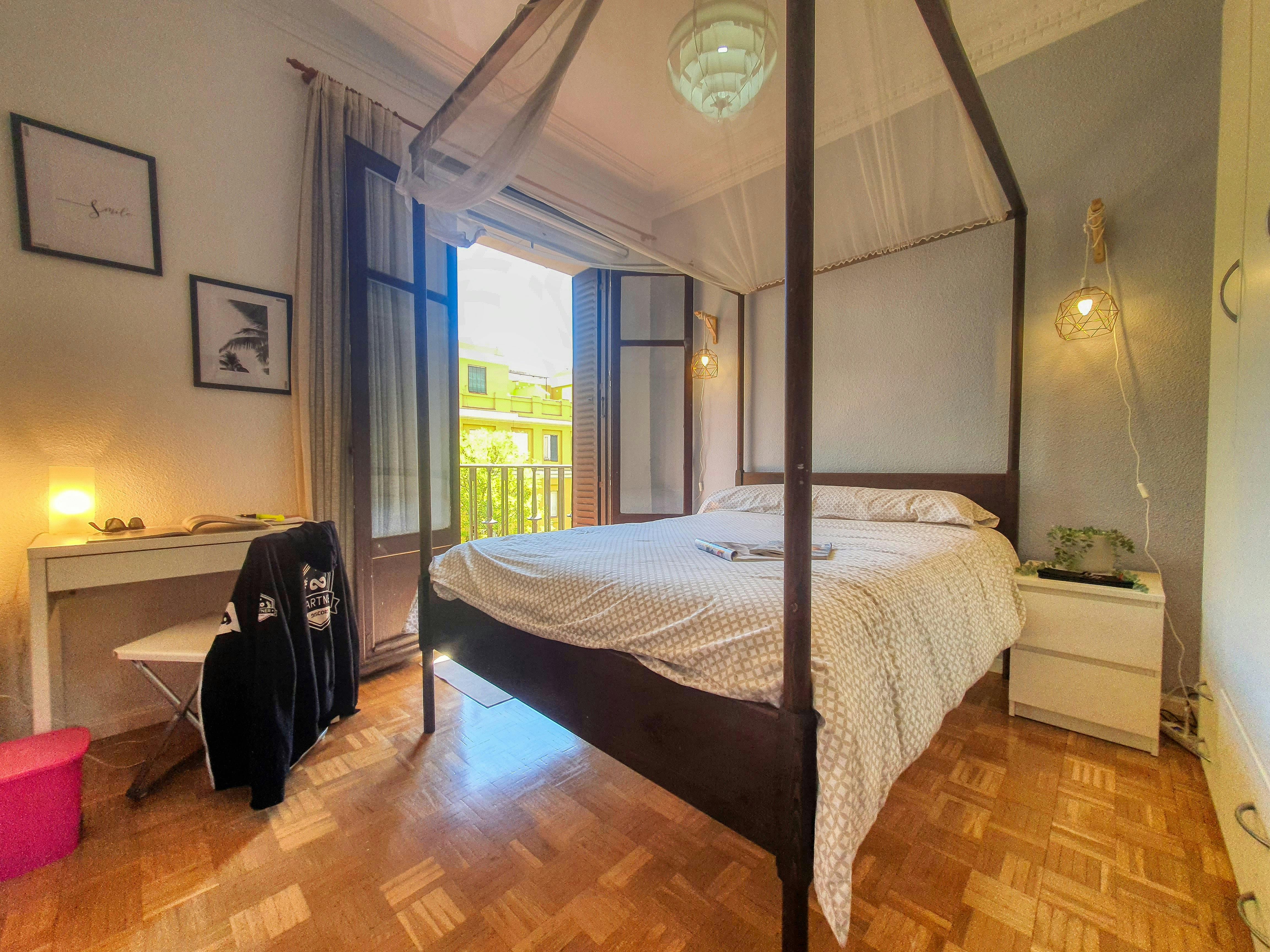 Calle de Vallehermoso, Madrid preview