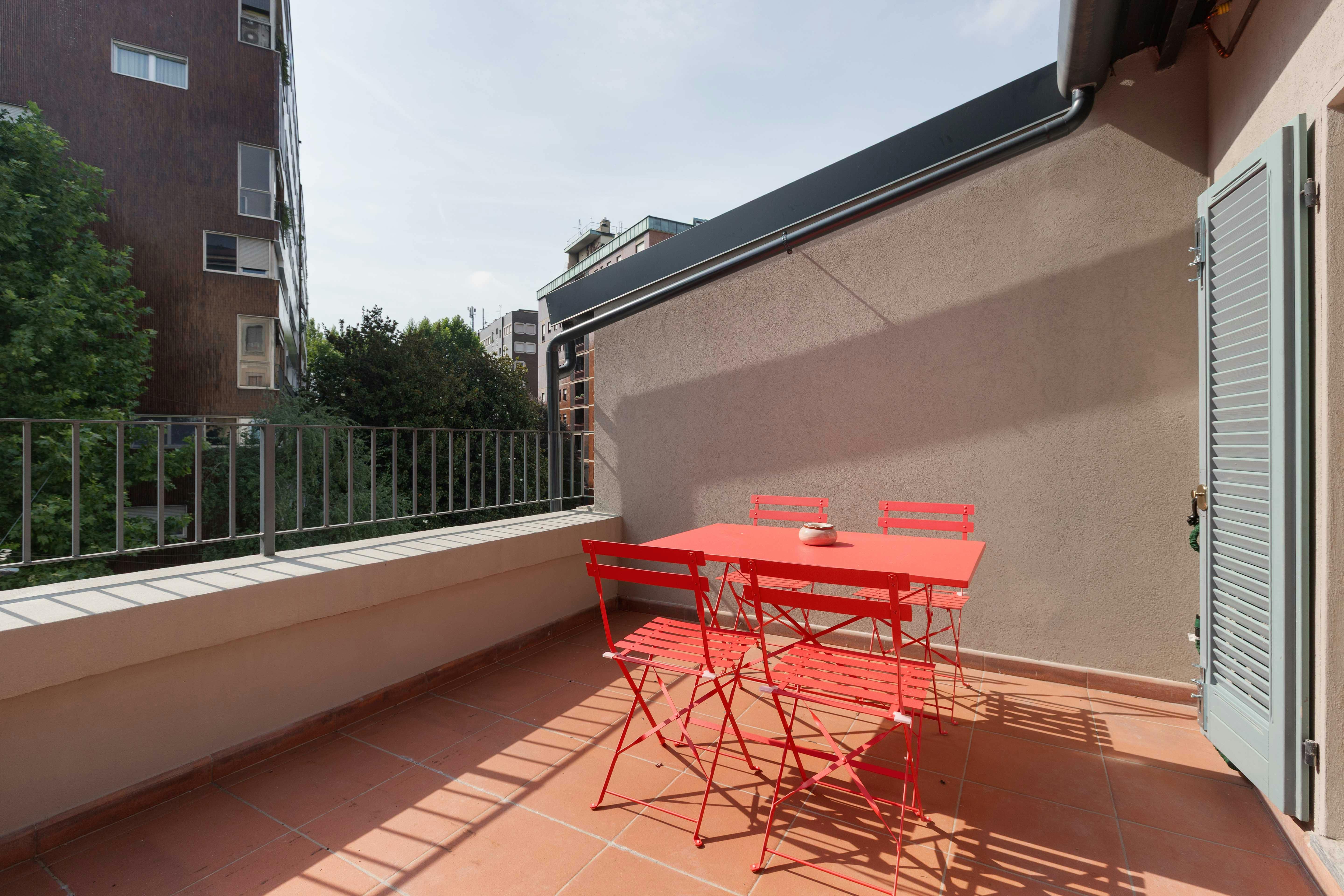 2-Bedroom Apartment in Via Luca della Robbia, Milan (1729518) ROOM 3