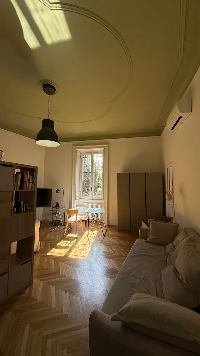 Apartment in Piazzale Giuseppe Massari, Milan (1729532) room image 1