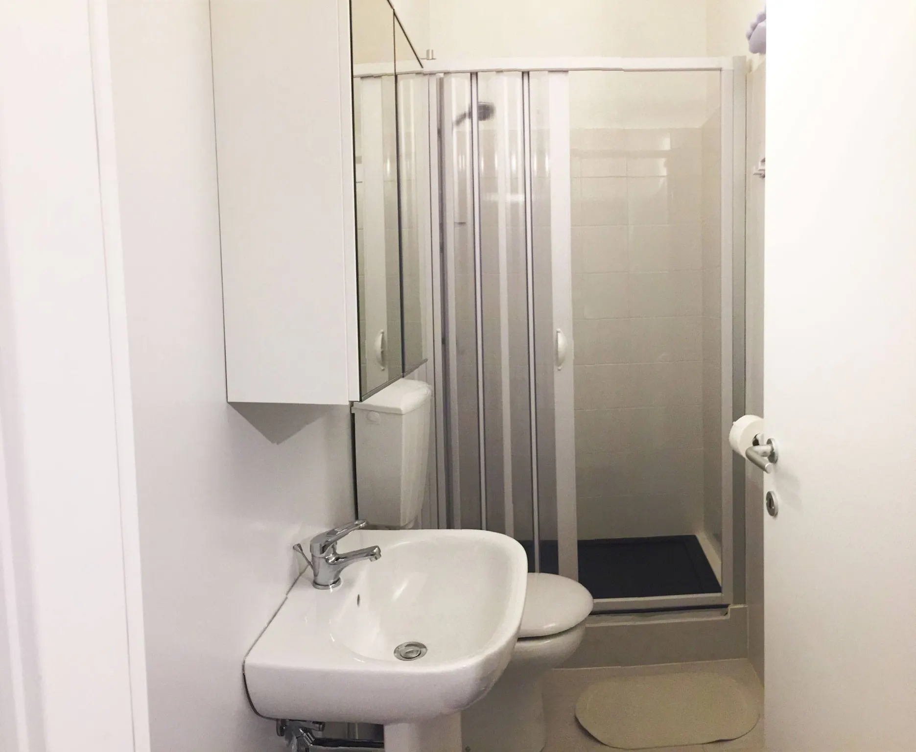 3-Bedroom Apartment in Via Guelfa, Florence (1729618) ROOM 1