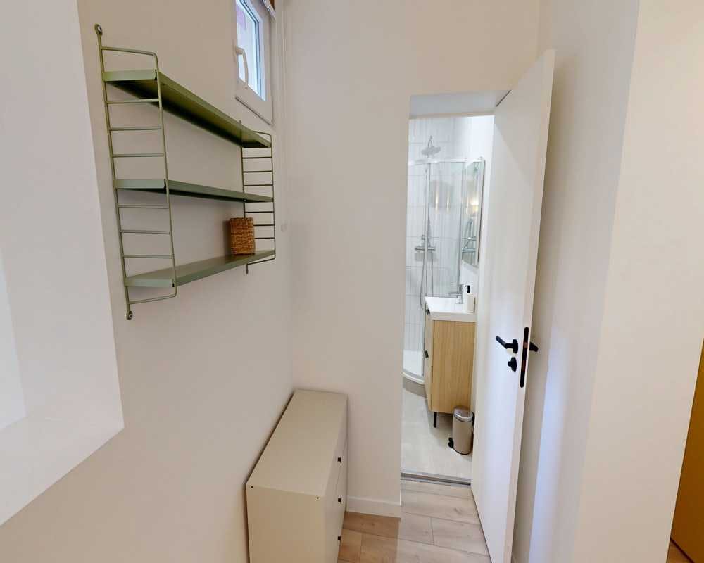 Private room in Rue Lally-Tollendal, Paris (1729633) room image 10