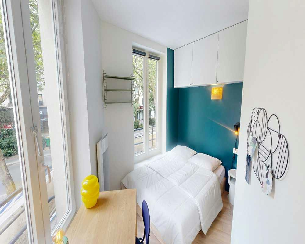 Pièce à Paris