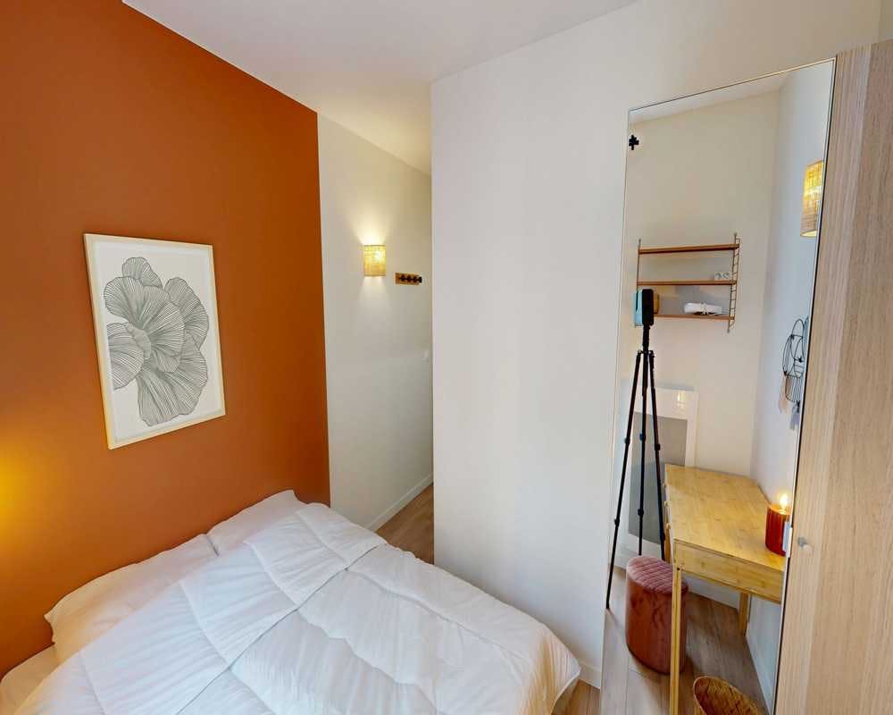Private room in Rue Lally-Tollendal, Paris (1729636) room image 2