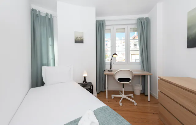 Private room in Rua Filinto Elísio, Lisbon (1729653) room image 2
