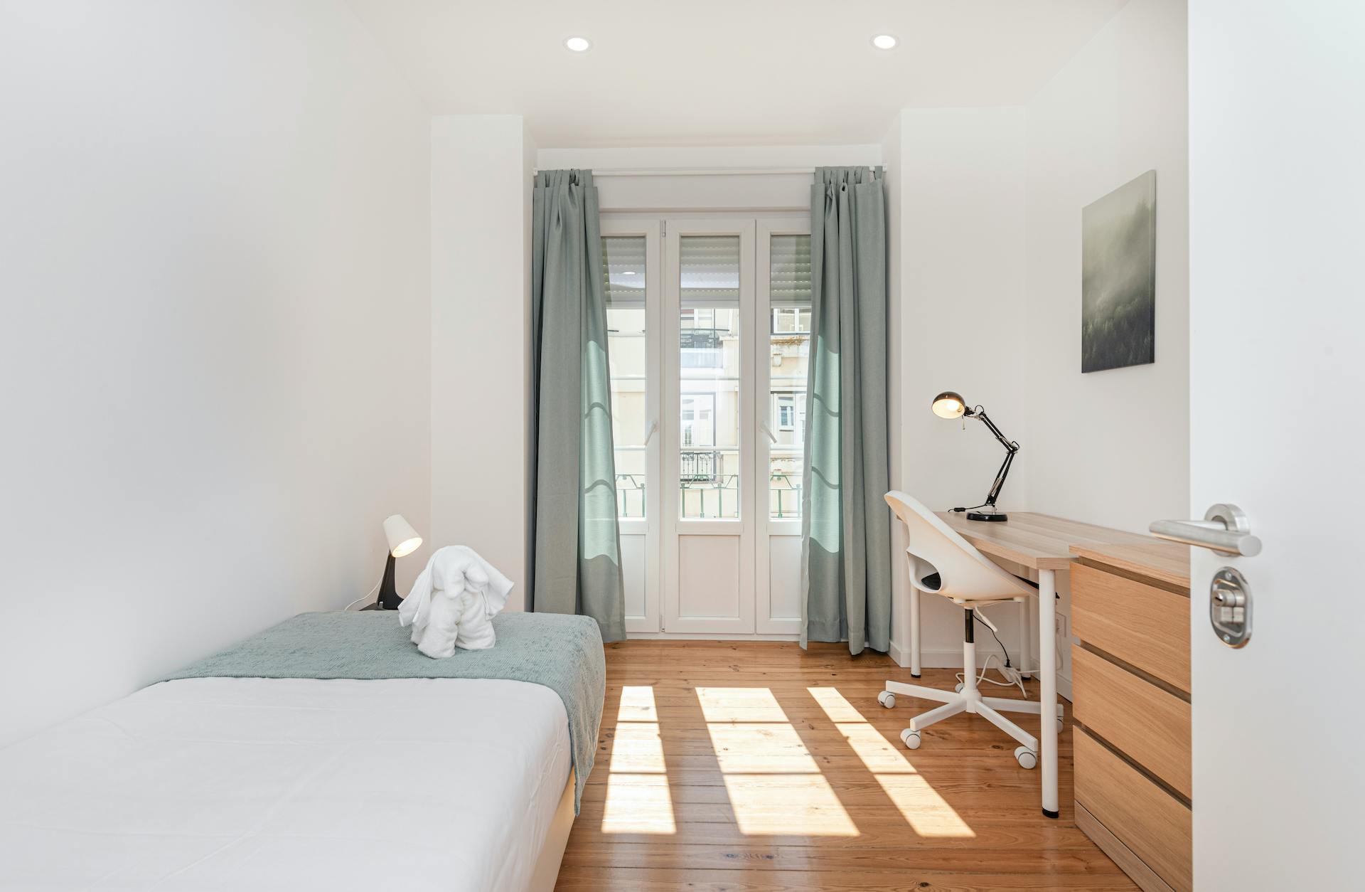 Private room in Rua Filinto Elísio, Lisbon (1729662) room image 1