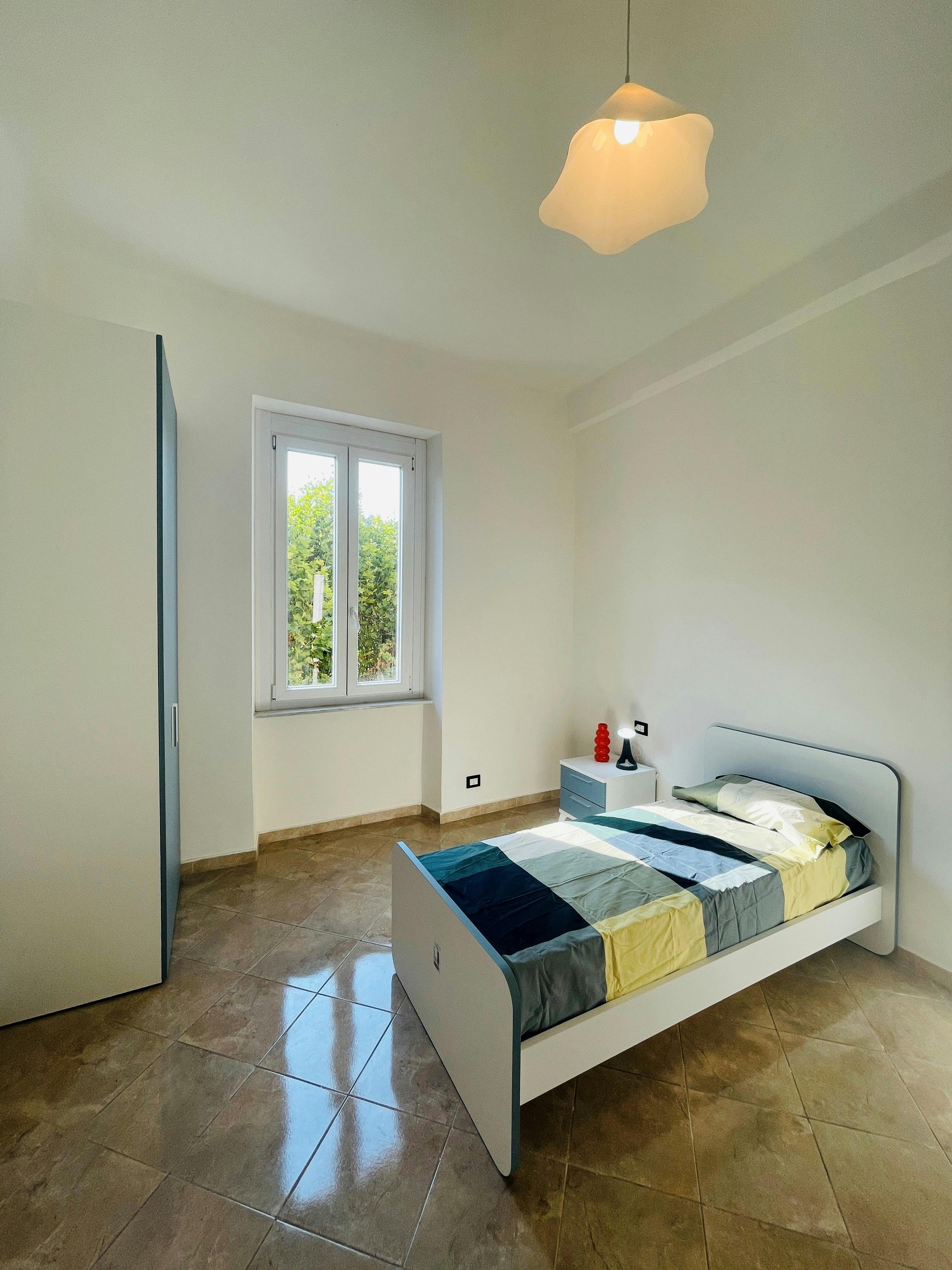 Private room in Via Enrico Porro, Genoa (1729669) room image 2