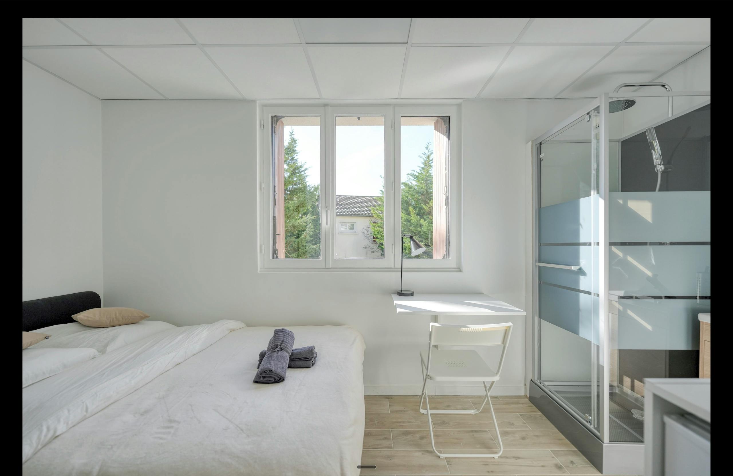 Private room in Rue du Petit Bois, Montreuil (1729722) room image 2