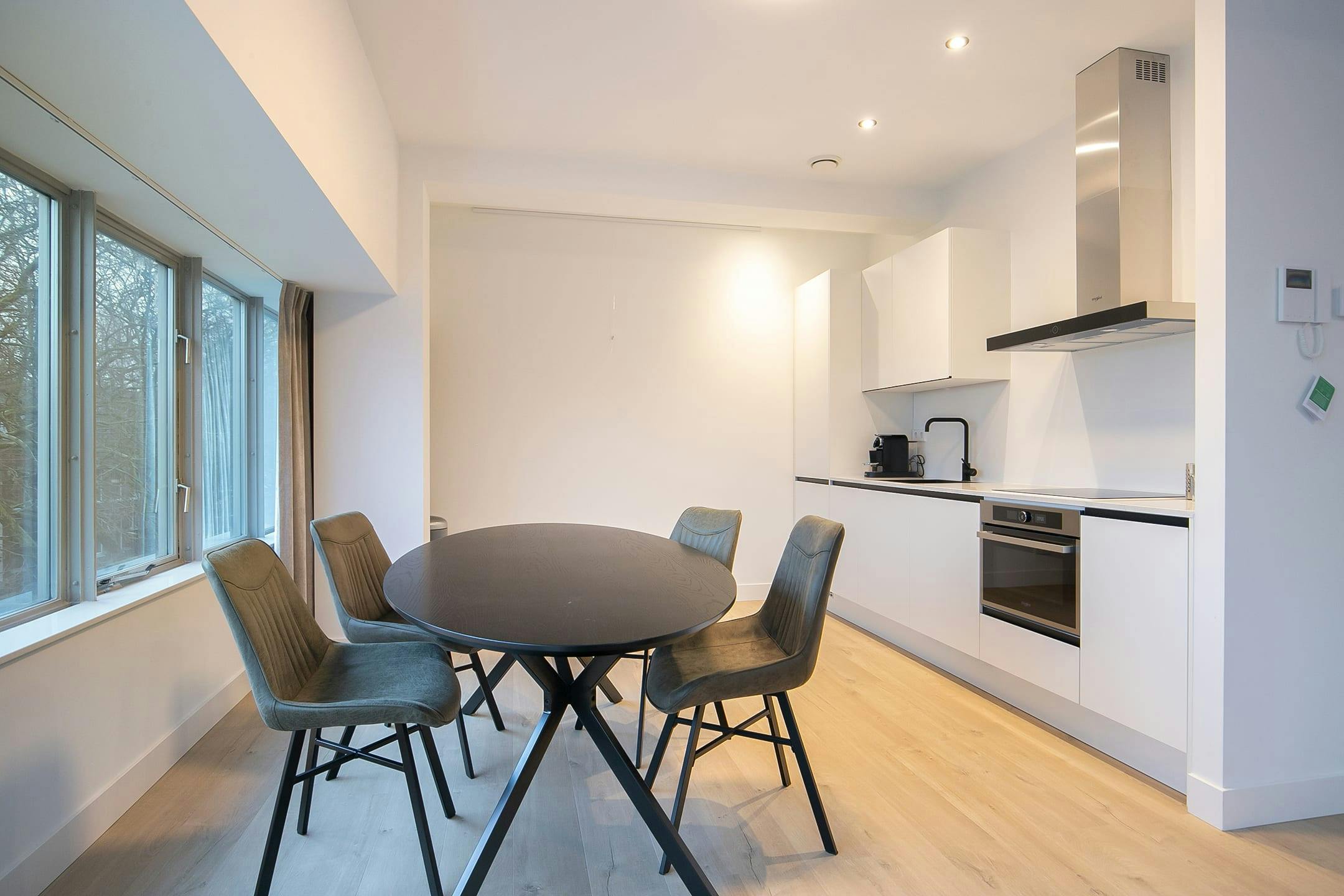 2-Bedroom Apartment in 's-Gravendijkwal, Rotterdam (1729766) room image 2