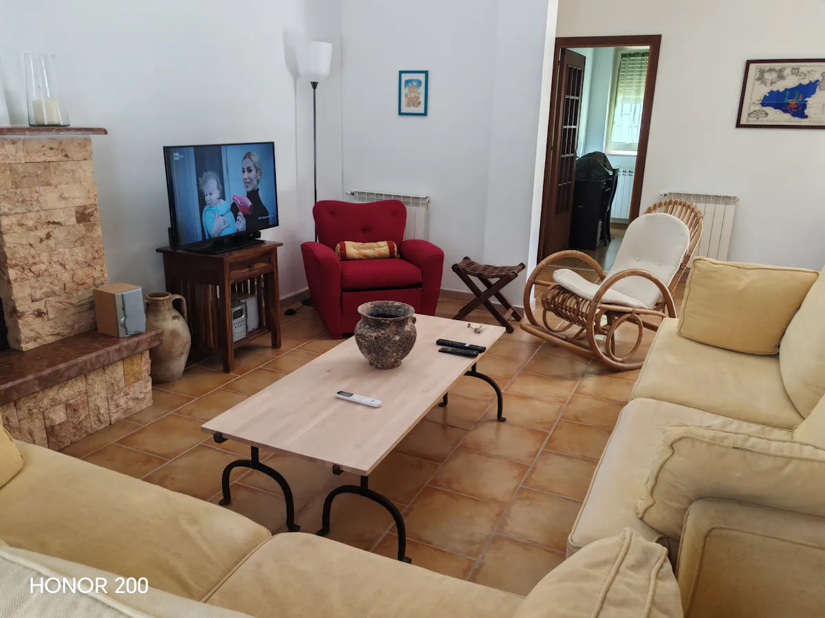 4-Bedroom House in Via Vasco de Gama, Palermo (1729801) ROOM
