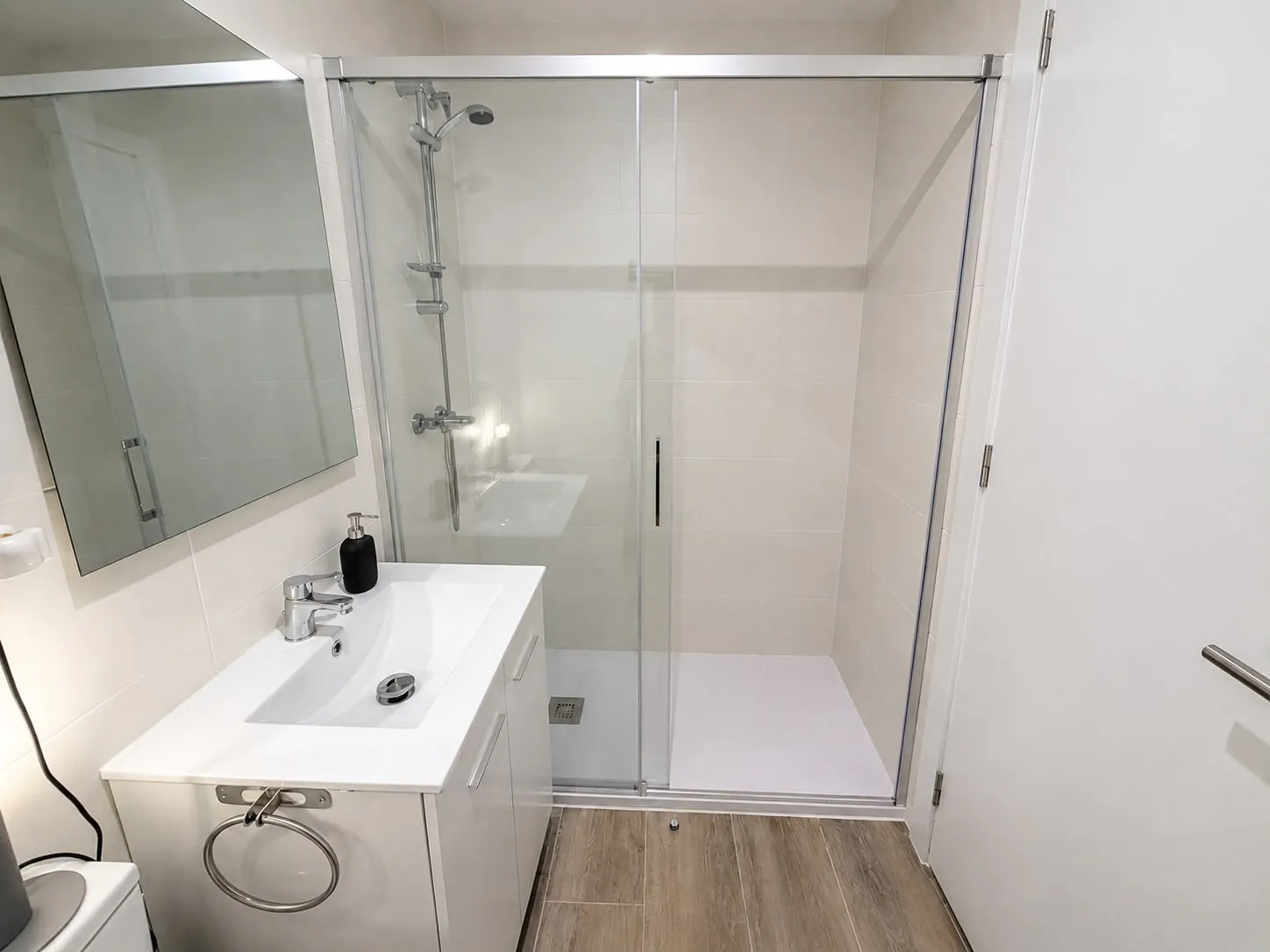 Private room in Carrer d'Alcolea, Barcelona (1729817) ROOM 4