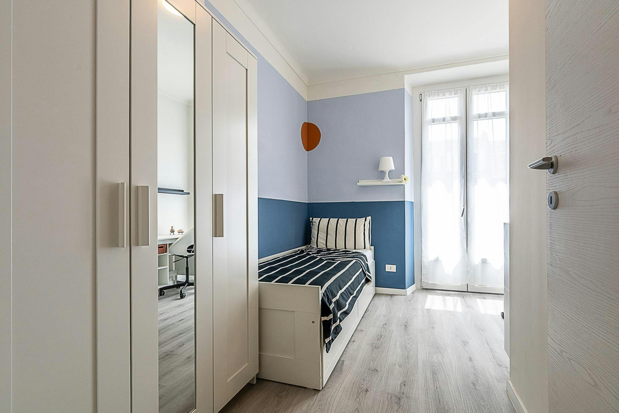 Private room in Corso Re Umberto, Turin (1729850) room image 1