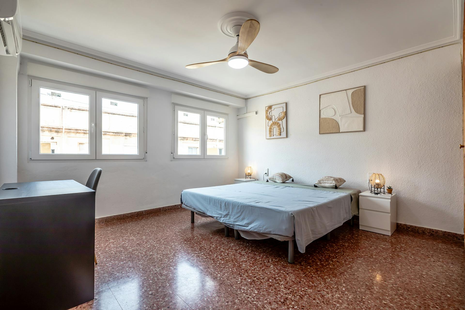 Carrer del Mont Carmel, Valencia preview
