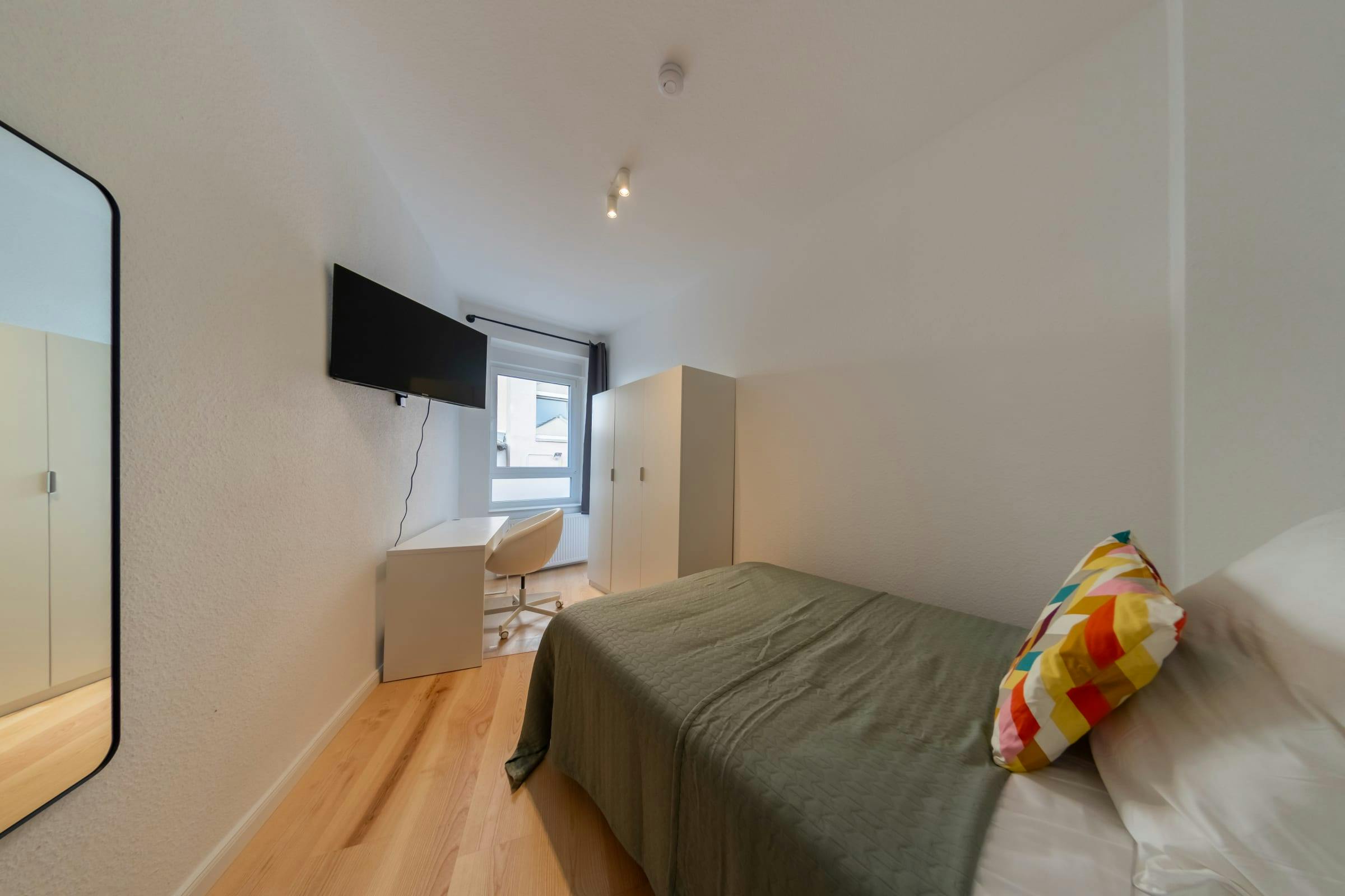 Pokój prywatny do wynajęcia za 705 € miesięcznie w mieście Frankfurt am Main, Nauheimer Straße