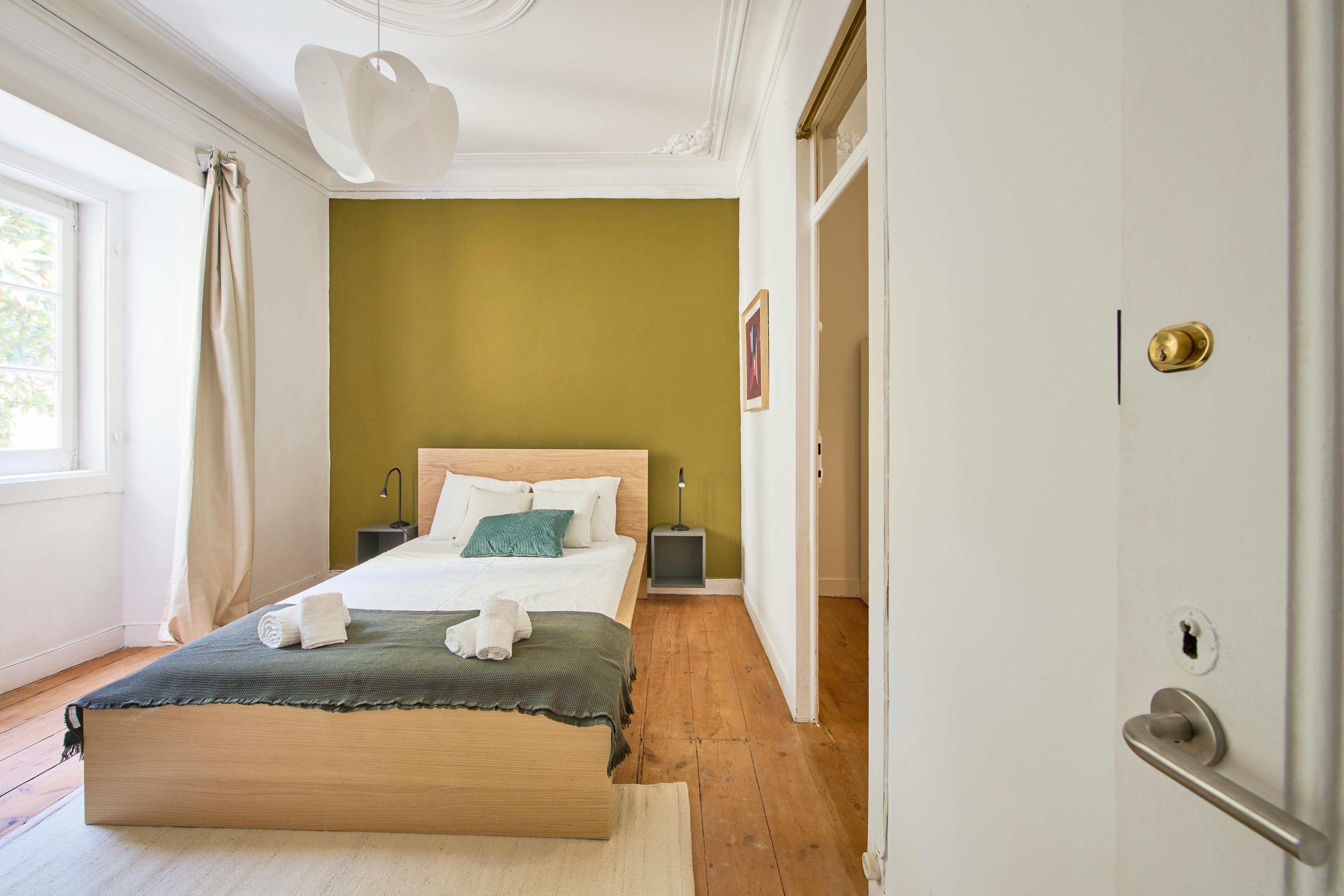 Private room in Rua dos Poiais de São Bento, Lisbon (1729932) room image 2