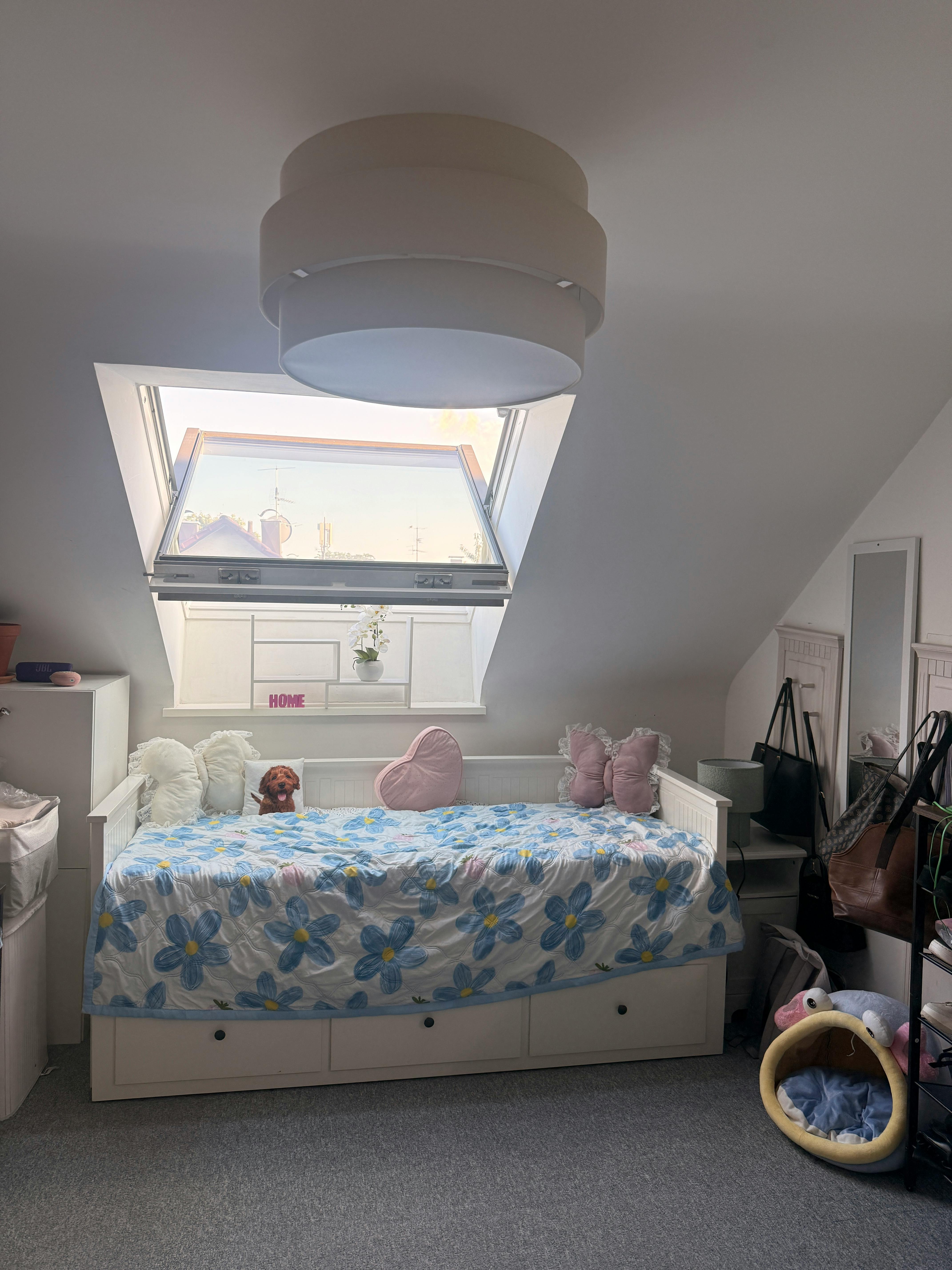 Lägenhet att hyra för 700 € i månaden i Stuttgart, Ziegelbrennerstraße