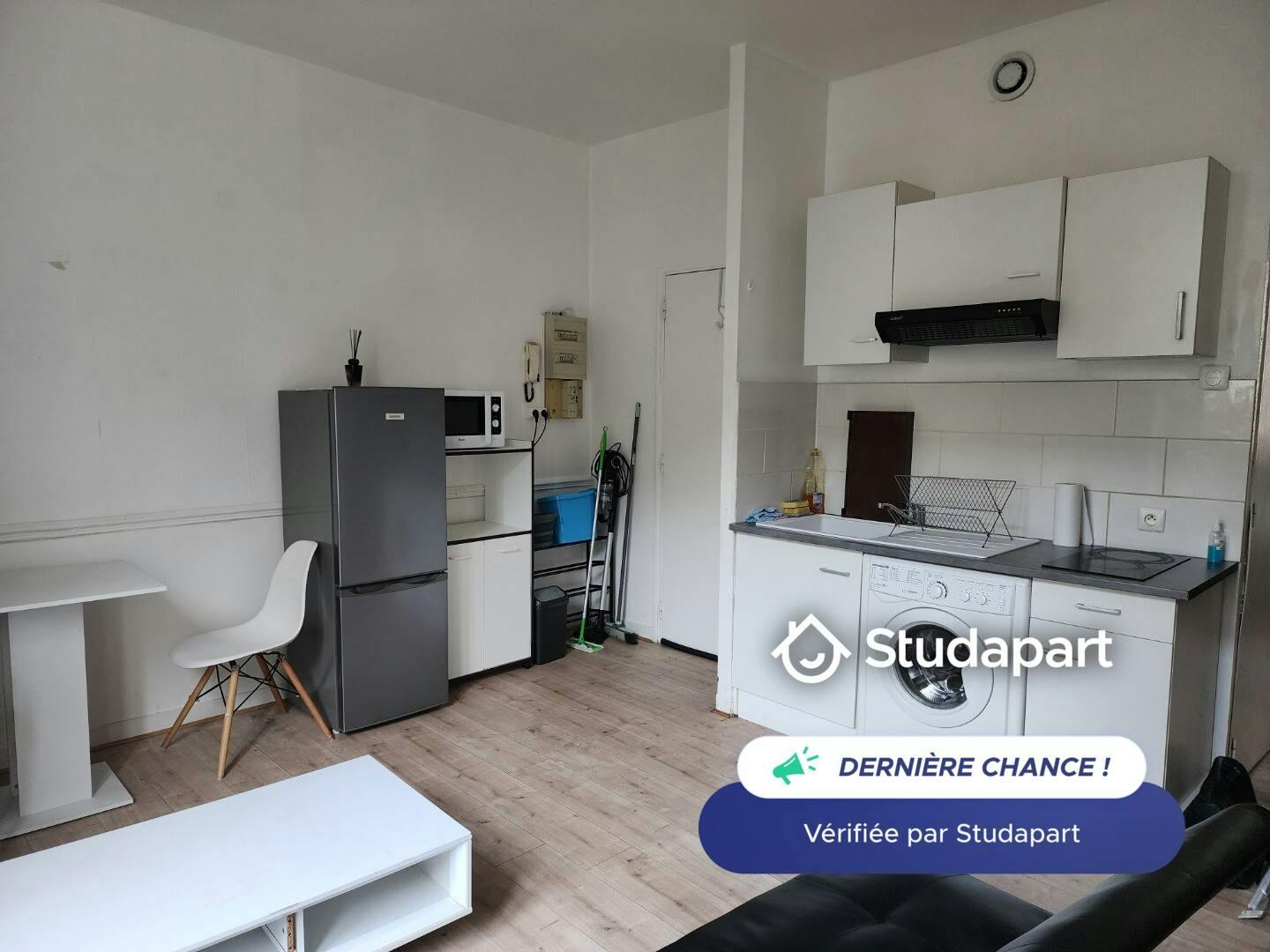 Apartment for rent for €580 per month in Le Mans, Rue du Port