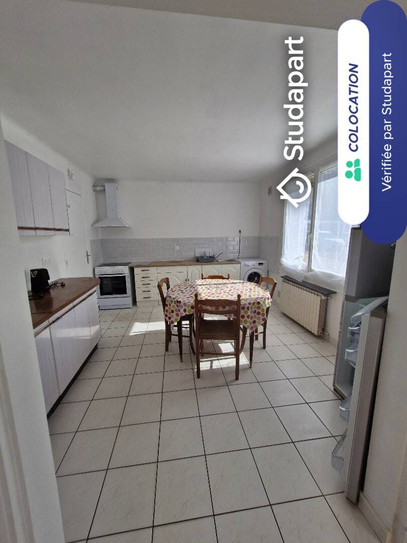 Private room for rent on Impasse des Nymphéas, Nantes